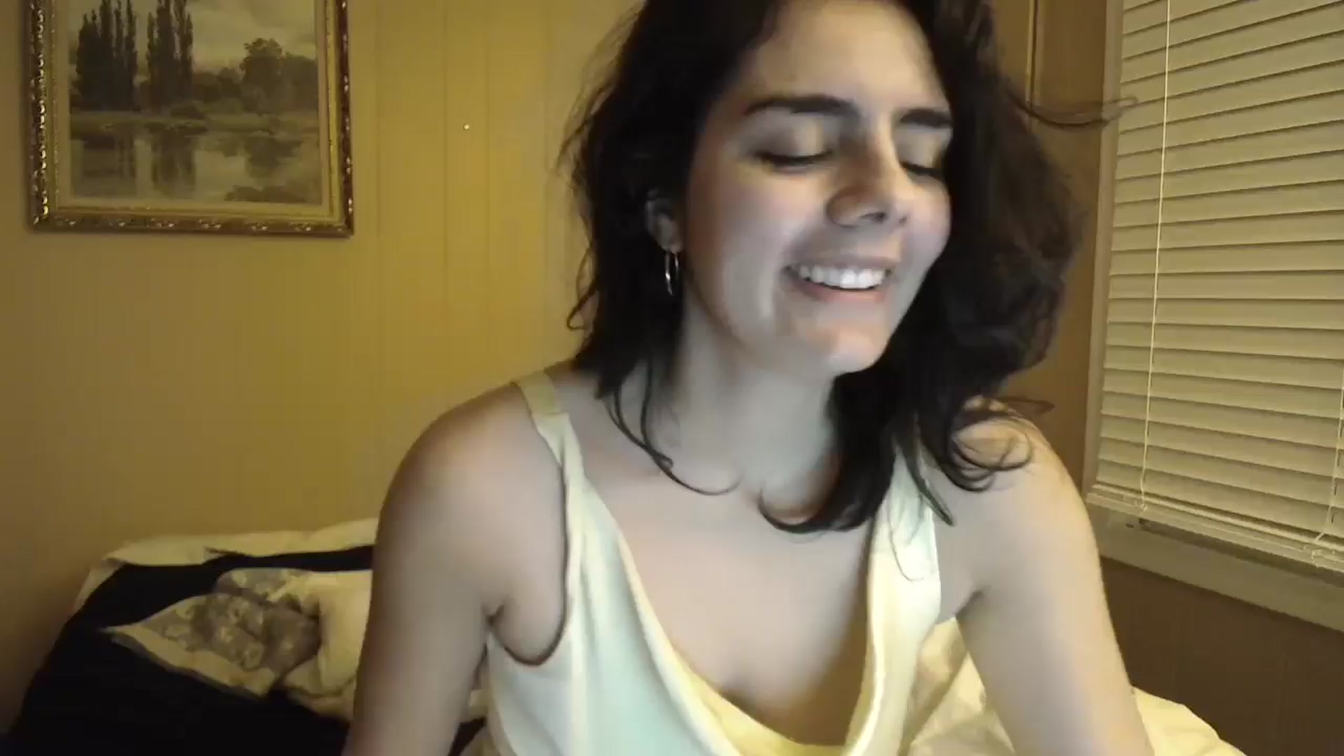 Gallery image thumbnail from laneyangelxx's myfreecams stream on, 01/02/2026, 03:20 image 12 of 20