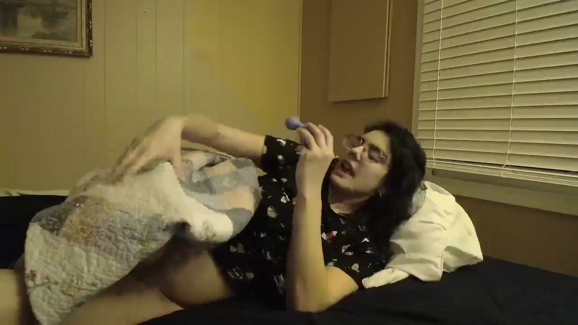 Gallery image thumbnail from laneyangelxx's myfreecams stream on, 01/02/2026, 05:14 image 9 of 20