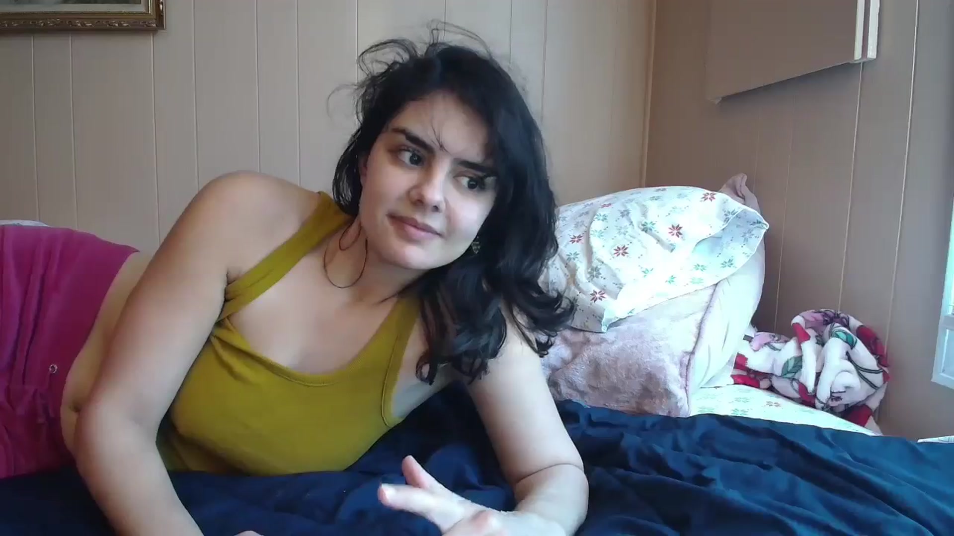 Gallery image thumbnail from laneyangelxx's myfreecams stream on, 01/12/2026, 16:19 image 12 of 20