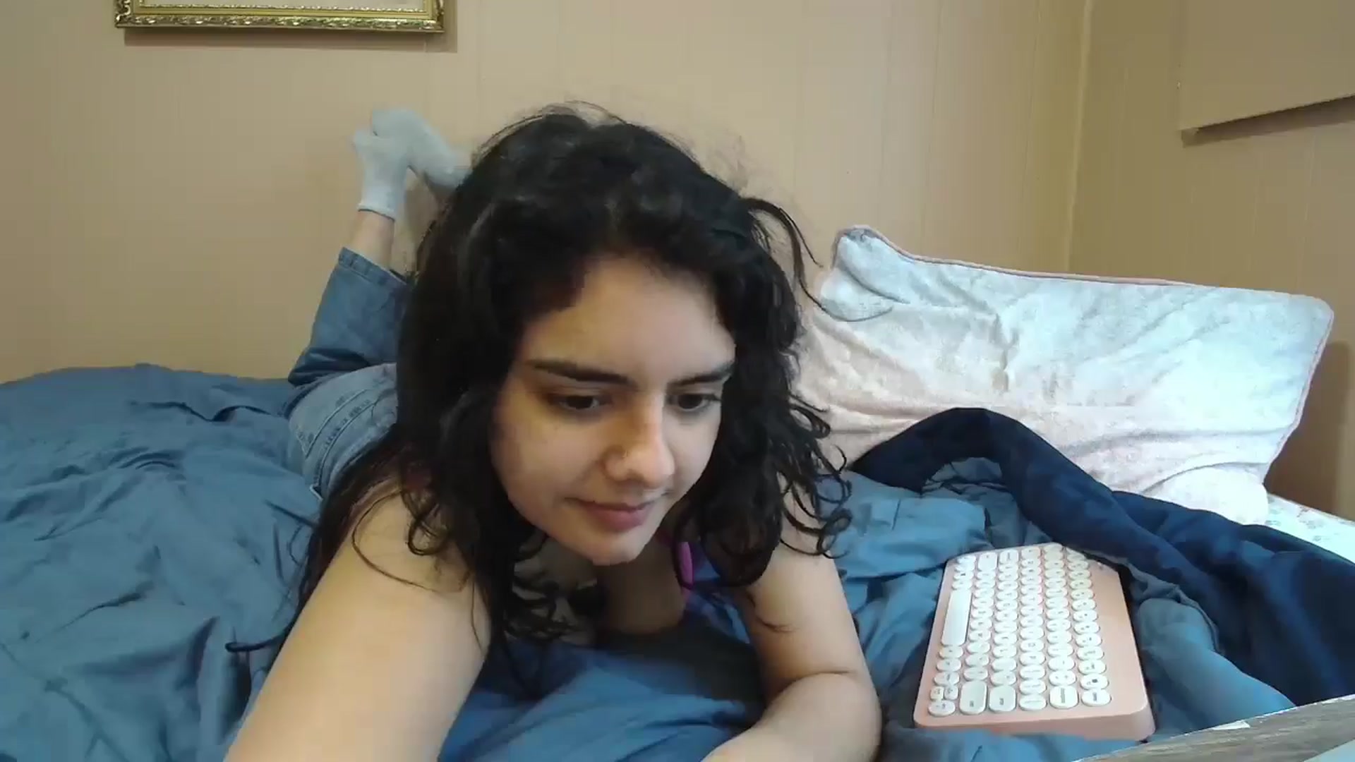 Gallery image thumbnail from laneyangelxx's myfreecams stream on, 01/15/2026, 14:44 image 7 of 20