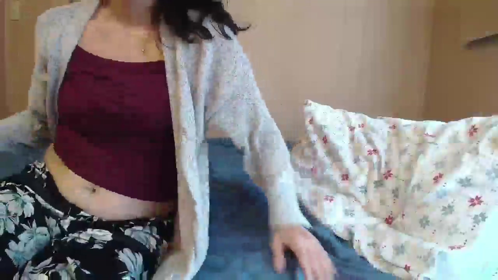 Gallery image thumbnail from laneyangelxx's myfreecams stream on, 01/18/2026, 18:17 image 5 of 20