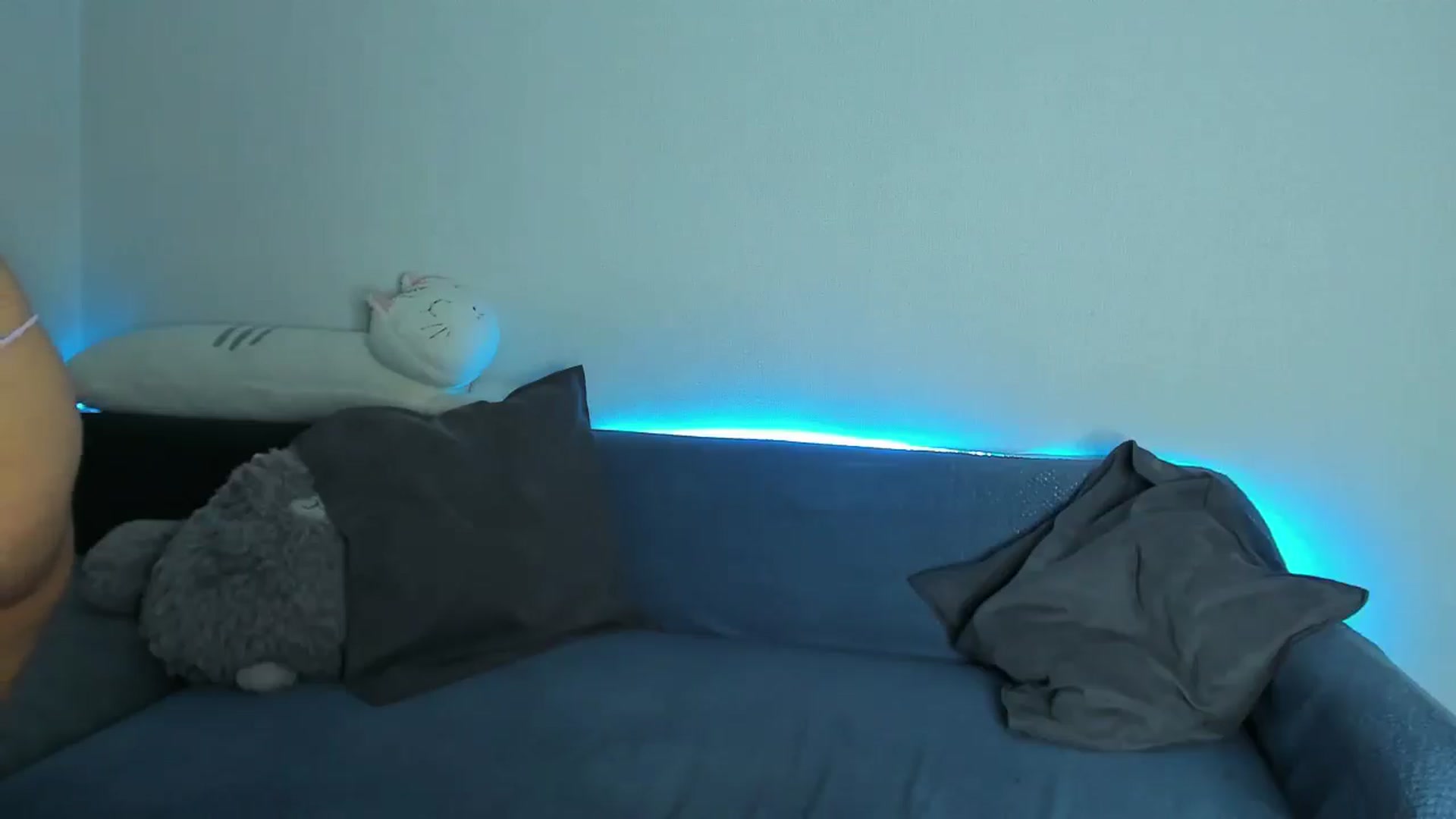 Gallery image thumbnail from latifameow's myfreecams stream on, 10/01/2025, 04:52 image 4 of 20