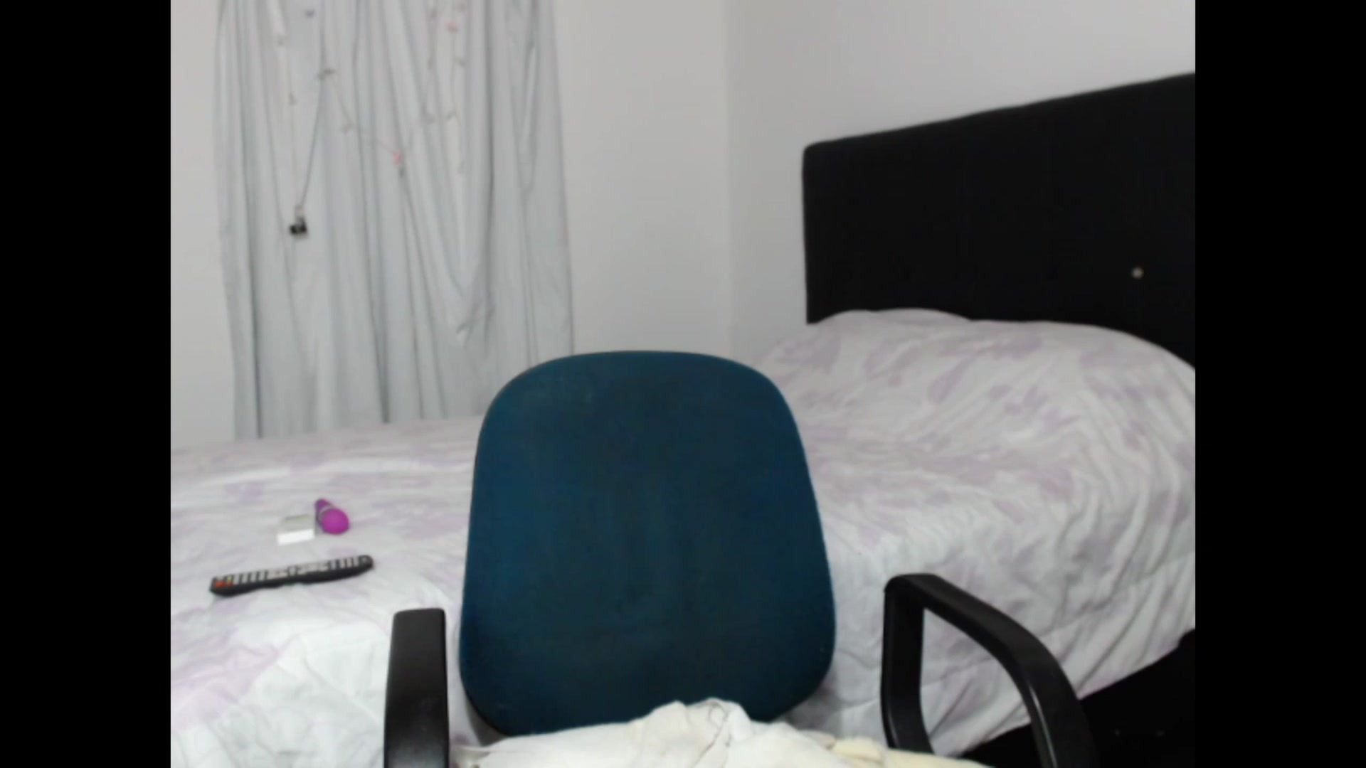 Gallery image thumbnail from latingaby's myfreecams stream on, 11/21/2022, 05:18 image 7 of 20