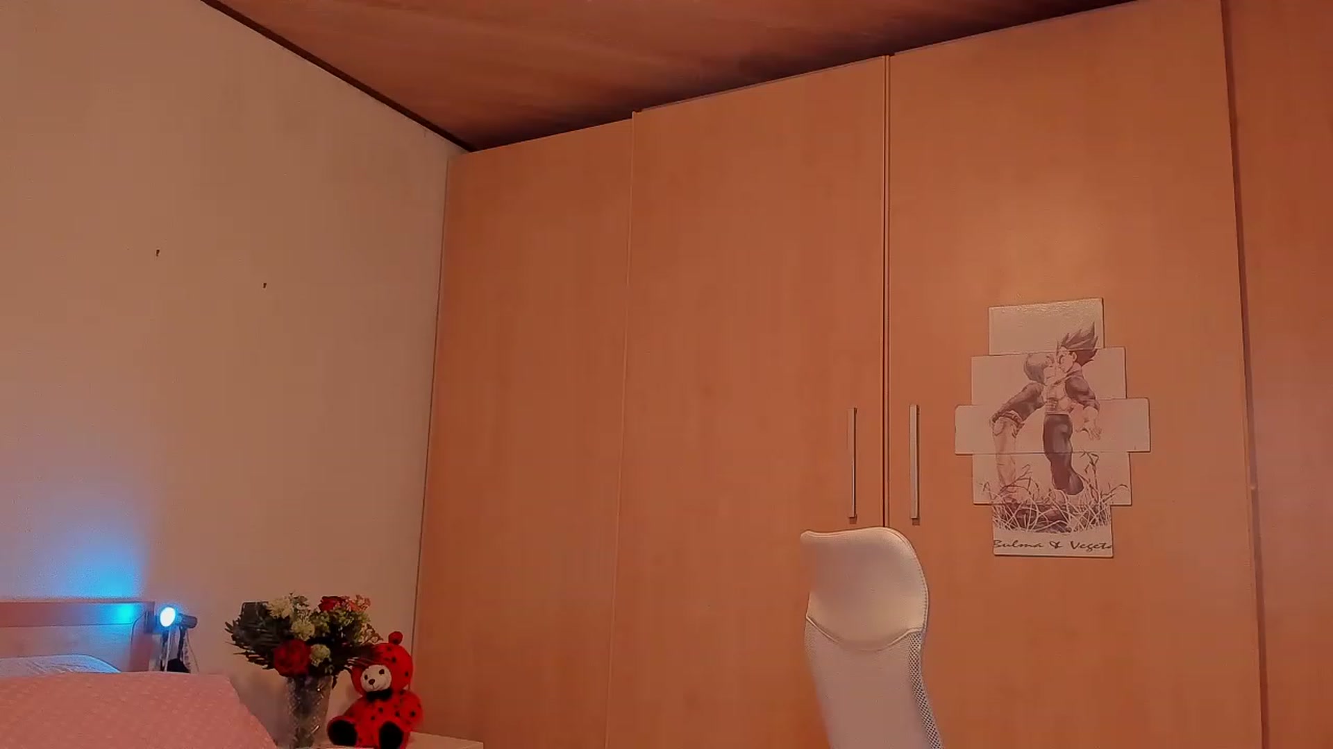 Gallery image thumbnail from lau_nymp's myfreecams stream on, 12/01/2022, 15:31 image 18 of 20