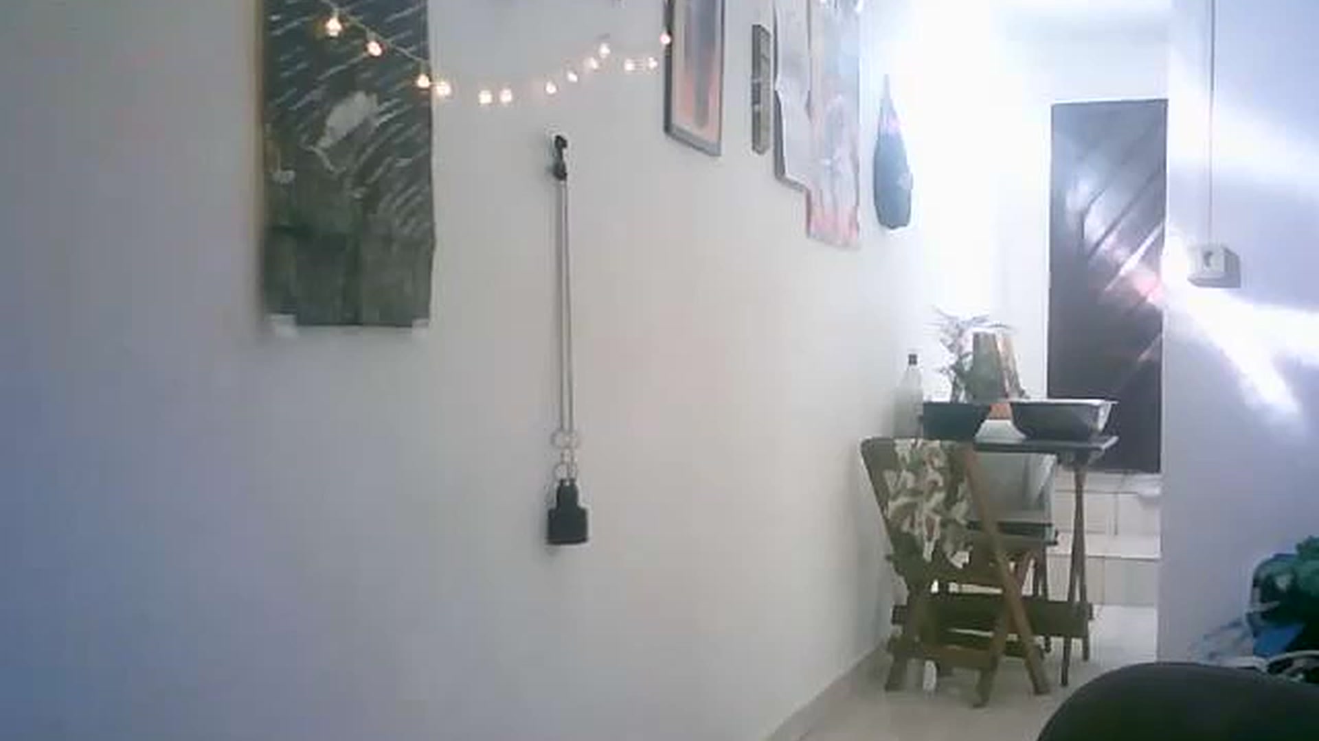 Gallery image thumbnail from lauraflor's myfreecams stream on, 04/16/2023, 21:30 image 1 of 20