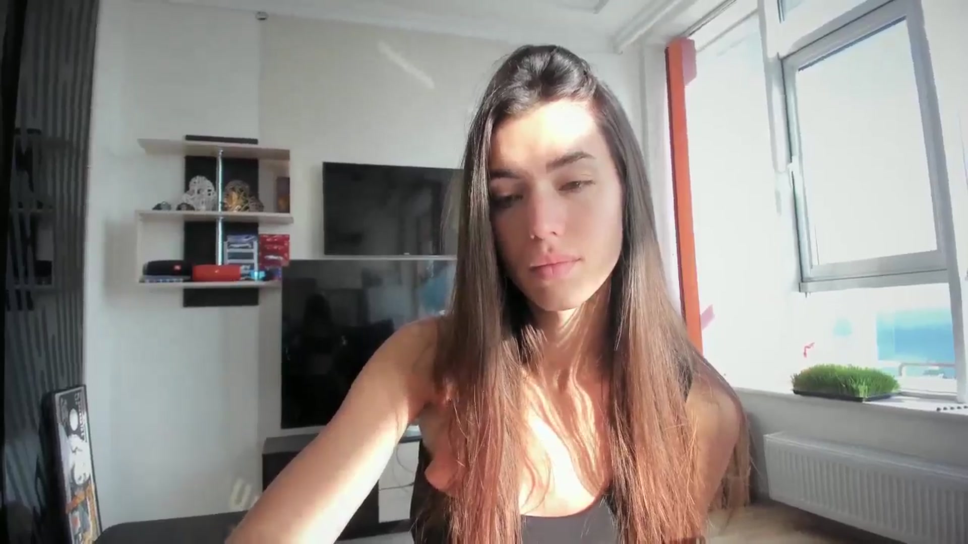 Gallery image thumbnail from laurensaenz's myfreecams stream on, 10/17/2024, 06:52 image 13 of 20