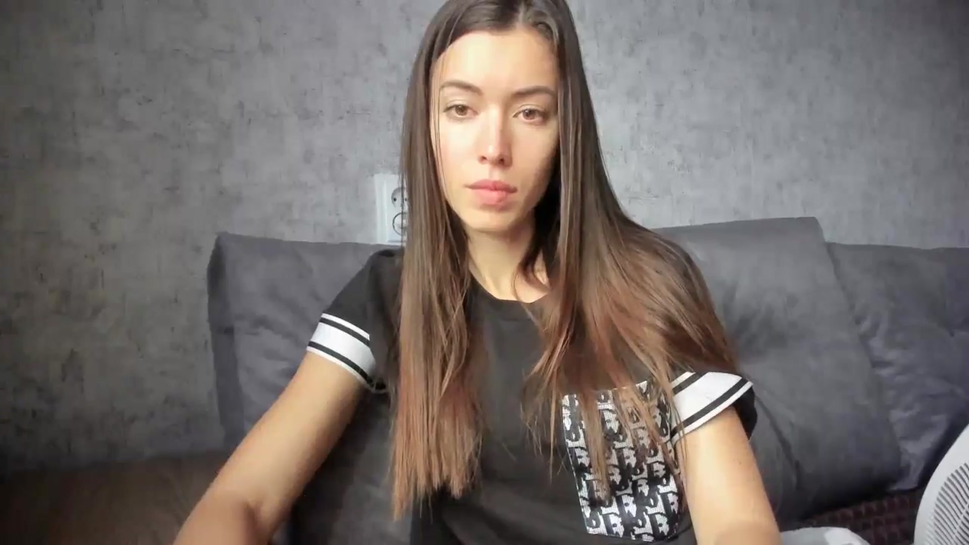 Gallery image thumbnail from laurensaenz's myfreecams stream on, 11/10/2024, 08:26 image 9 of 20