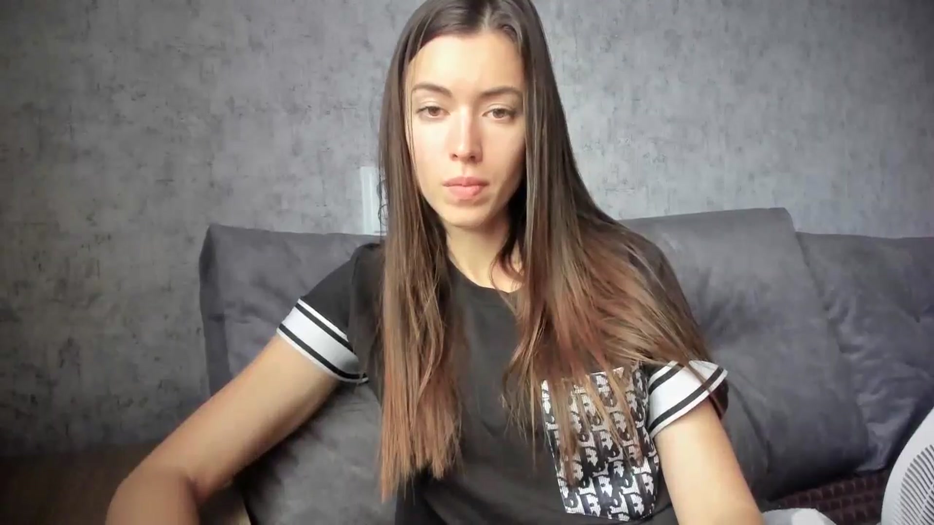 Gallery image thumbnail from laurensaenz's myfreecams stream on, 11/10/2024, 08:26 image 10 of 20
