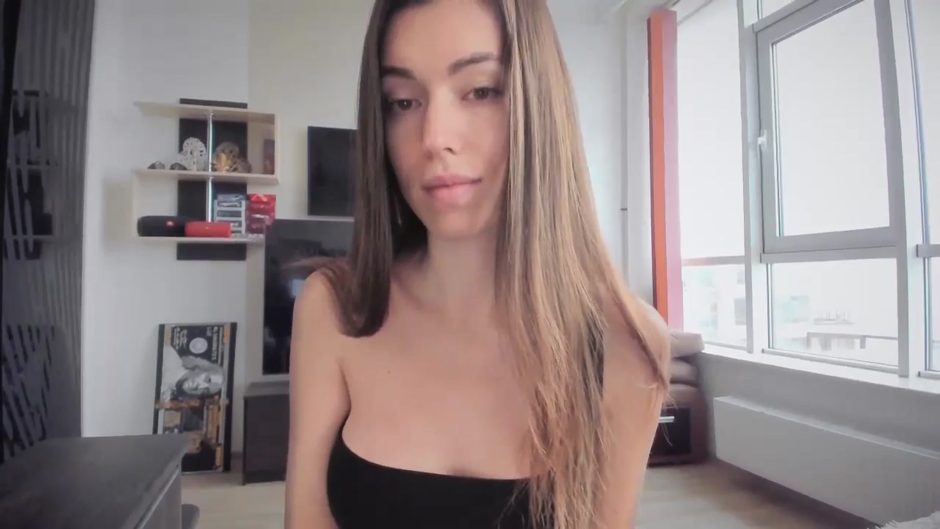 Gallery image thumbnail from laurensaenz's myfreecams stream on, 11/11/2024, 09:26 image 4 of 20