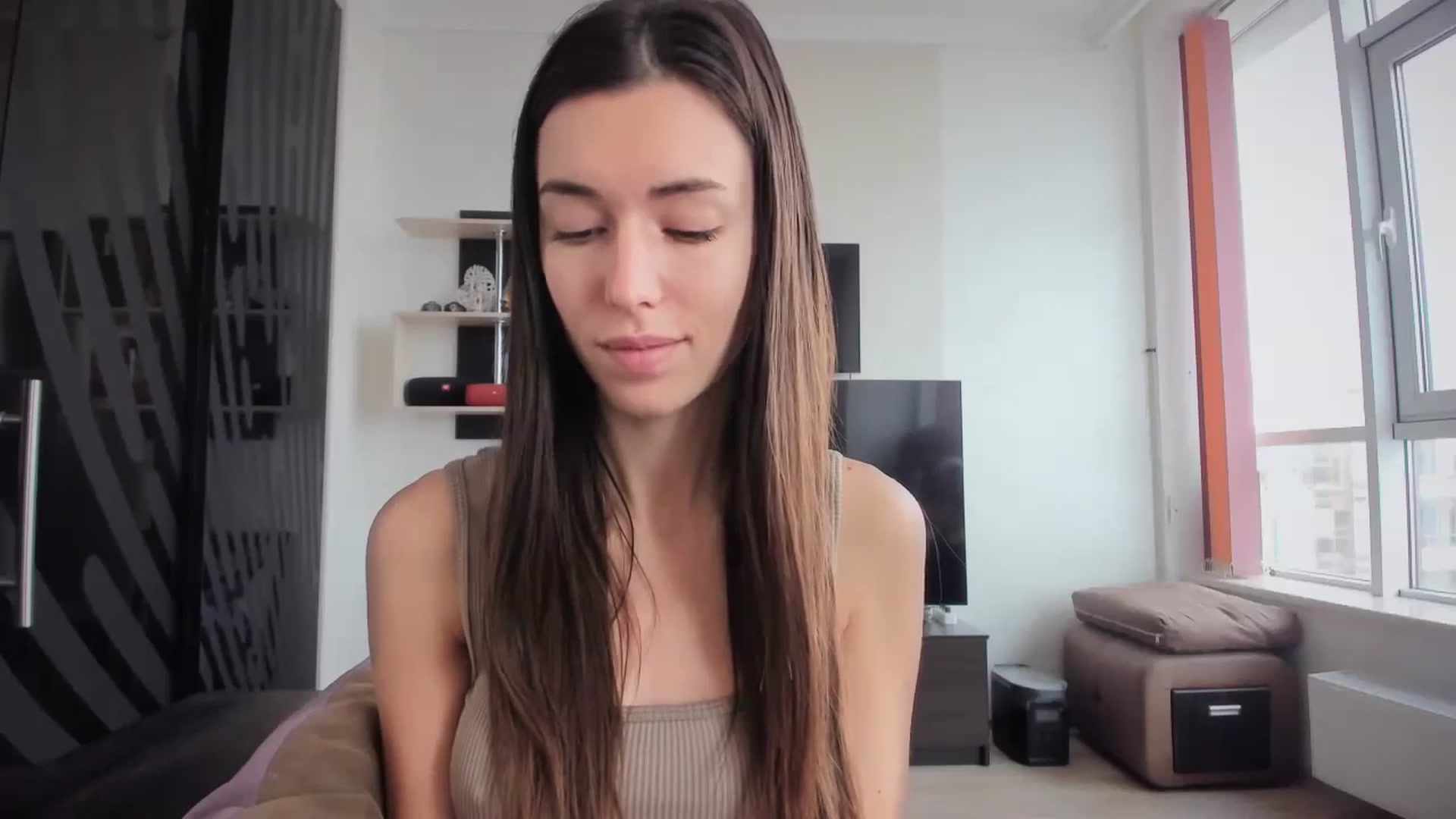 Gallery image thumbnail from laurensaenz's myfreecams stream on, 11/15/2024, 09:42 image 10 of 20