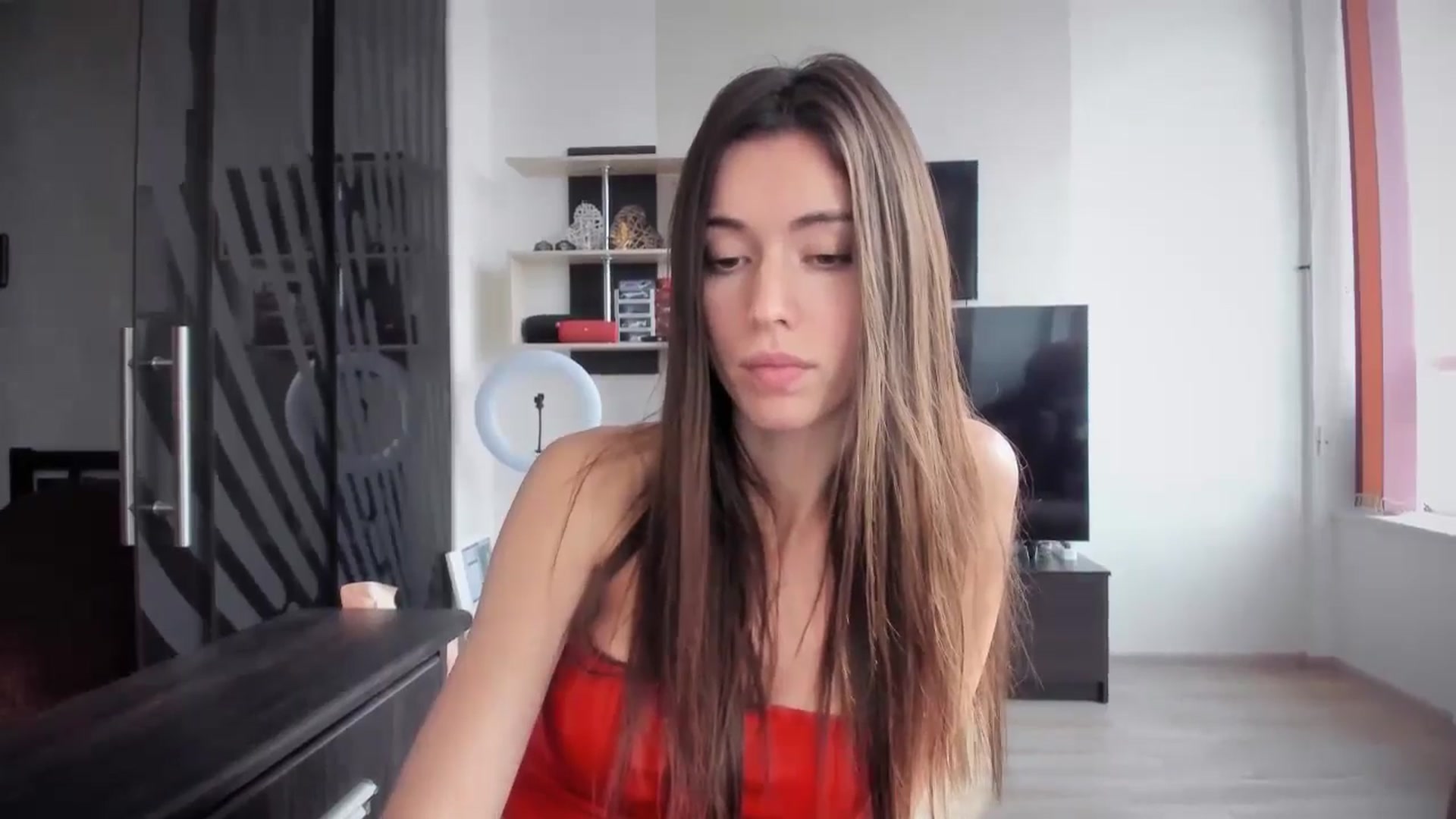 Gallery image thumbnail from laurensaenz's myfreecams stream on, 11/21/2024, 13:13 image 17 of 20