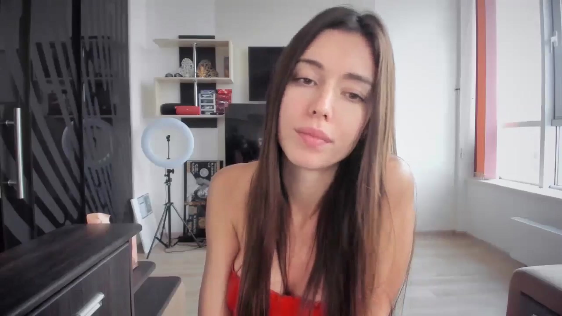 Gallery image thumbnail from laurensaenz's myfreecams stream on, 11/21/2024, 13:25 image 14 of 20