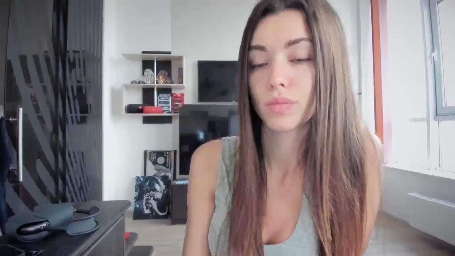 Gallery image thumbnail from laurensaenz's myfreecams stream on, 12/04/2024, 06:37 image 12 of 20