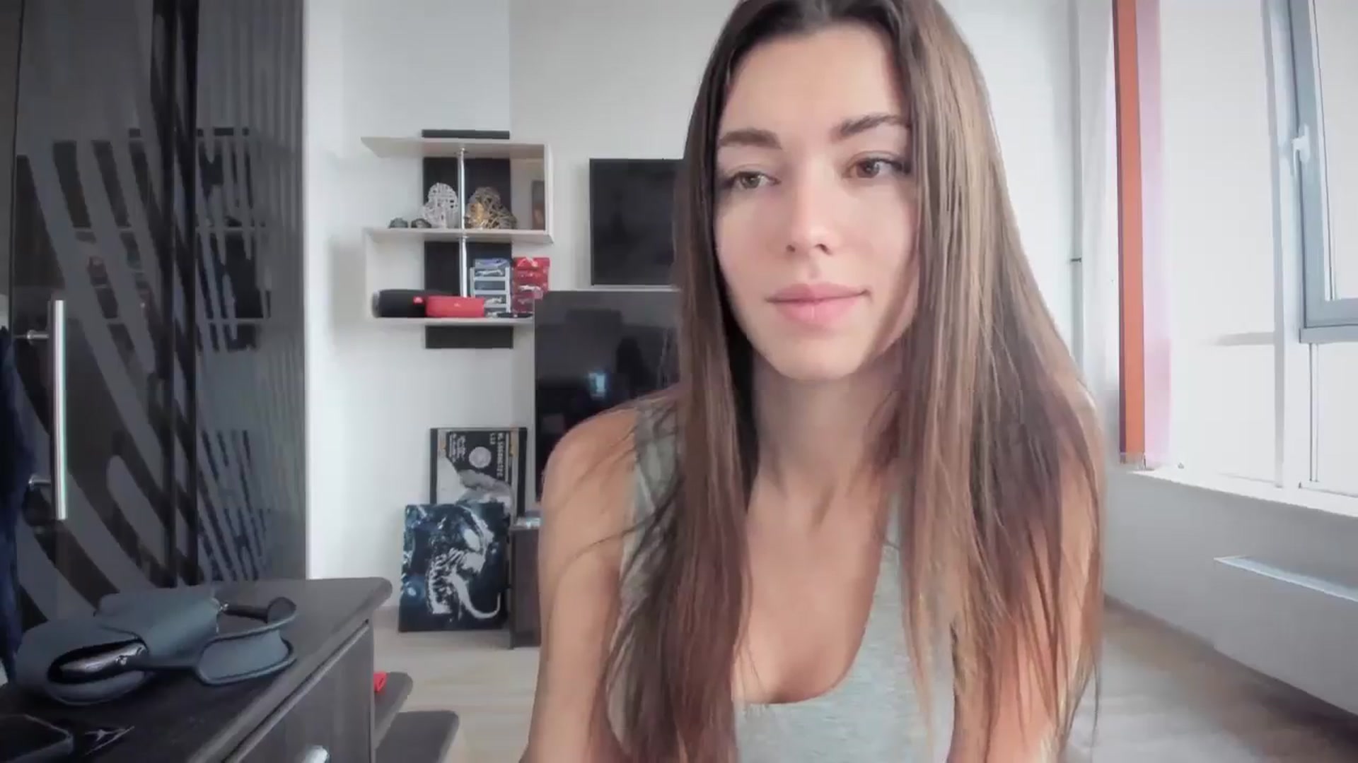 Gallery image thumbnail from laurensaenz's myfreecams stream on, 12/04/2024, 06:37 image 15 of 20