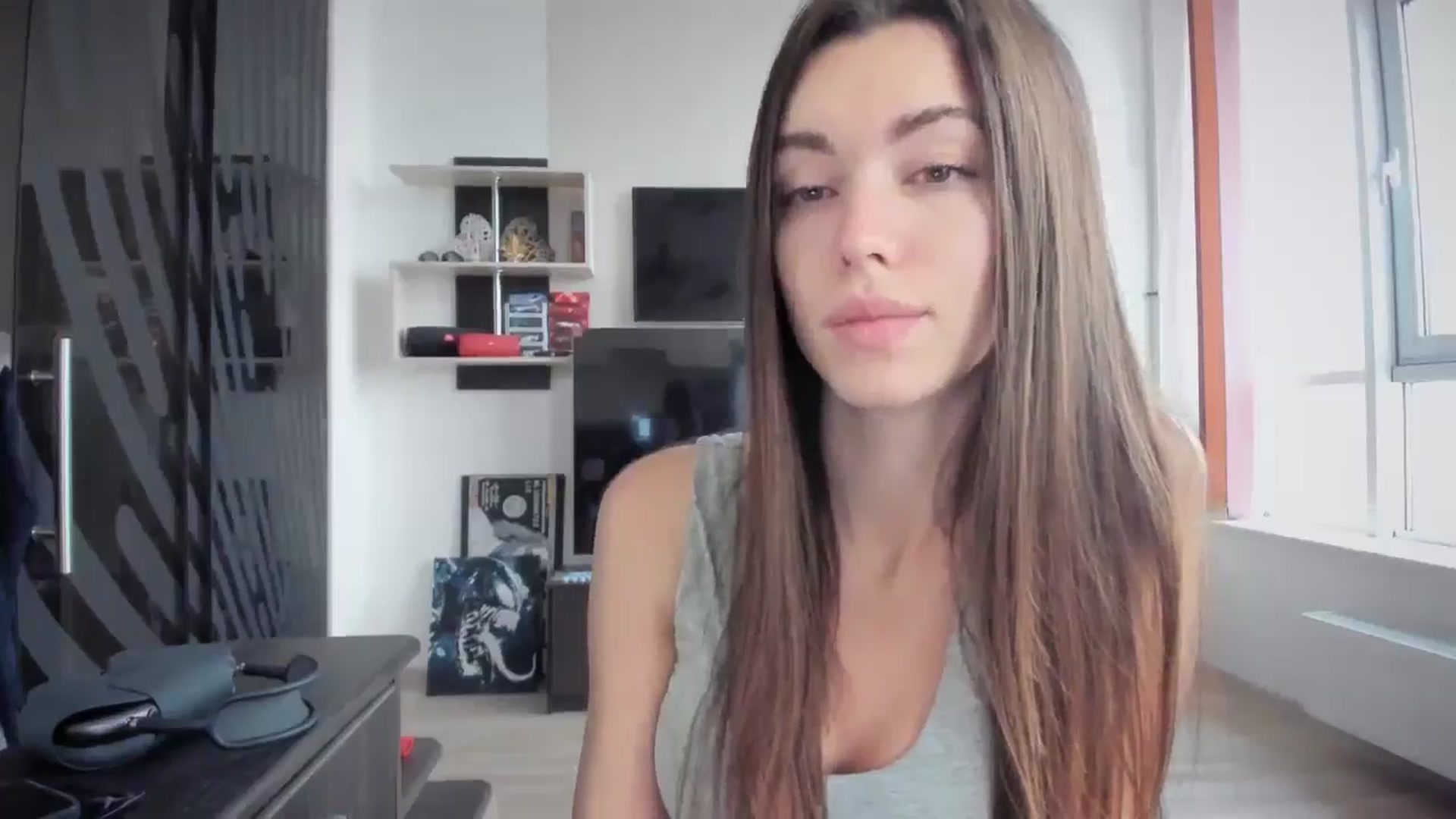 Gallery image thumbnail from laurensaenz's myfreecams stream on, 12/04/2024, 06:37 image 11 of 20