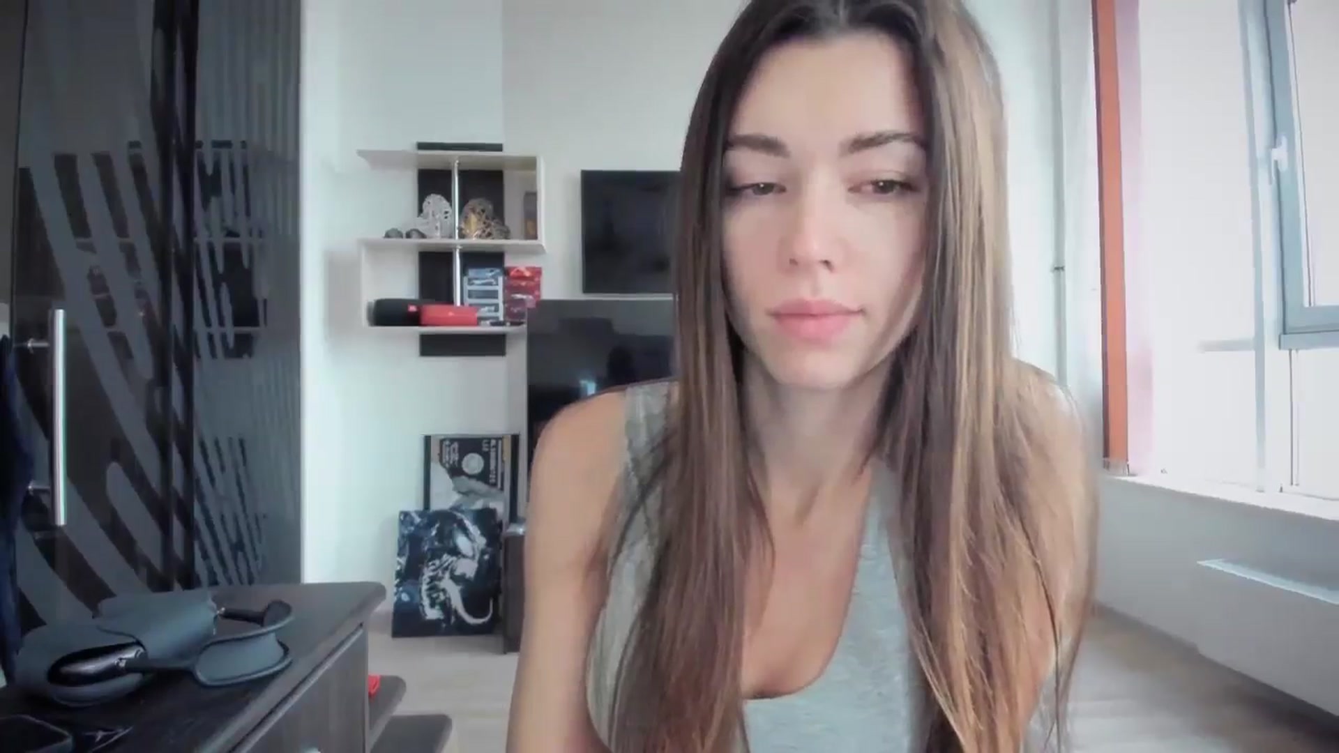 Gallery image thumbnail from laurensaenz's myfreecams stream on, 12/04/2024, 06:37 image 2 of 20