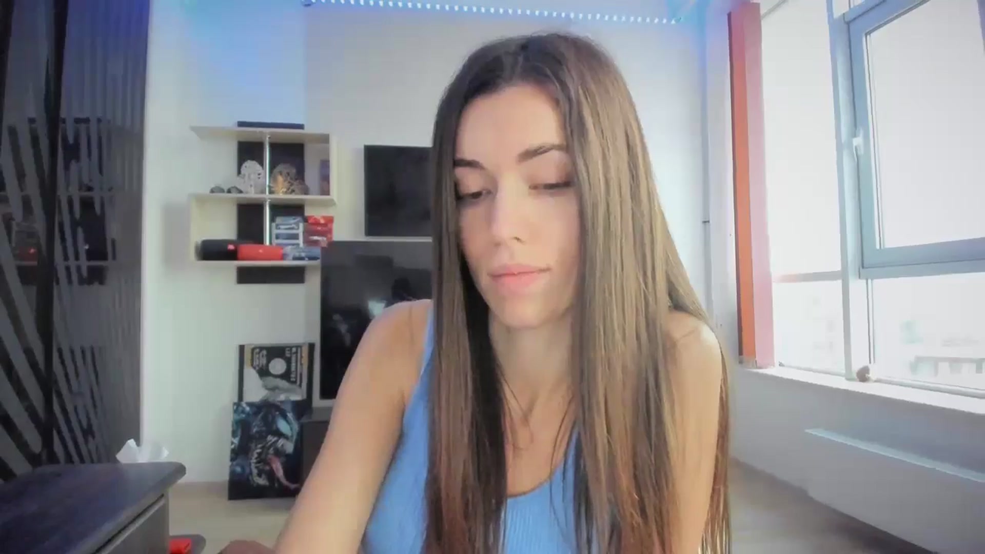Gallery image thumbnail from laurensaenz's myfreecams stream on, 12/08/2024, 09:08 image 18 of 20