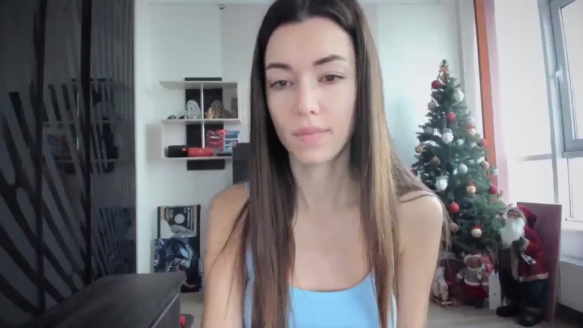 Gallery image thumbnail from laurensaenz's myfreecams stream on, 12/23/2024, 08:26 image 8 of 20