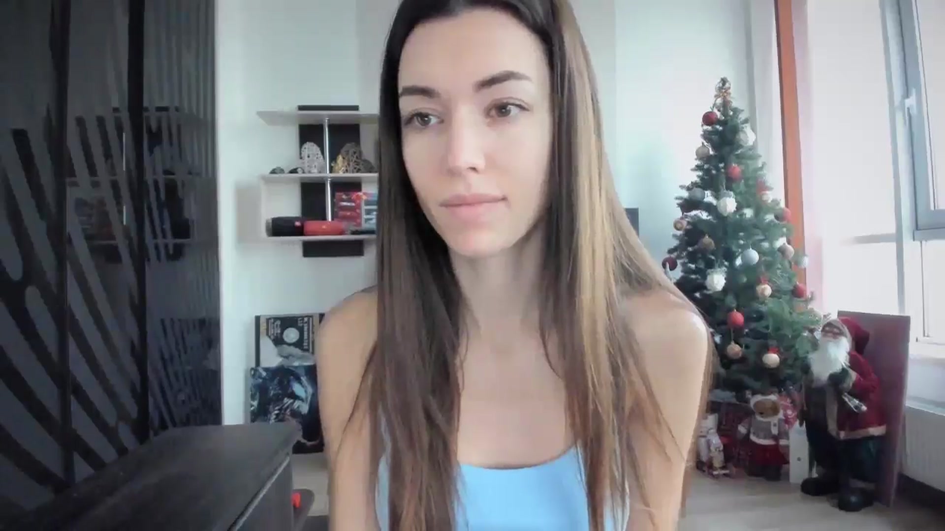 Gallery image thumbnail from laurensaenz's myfreecams stream on, 12/23/2024, 08:26 image 13 of 20