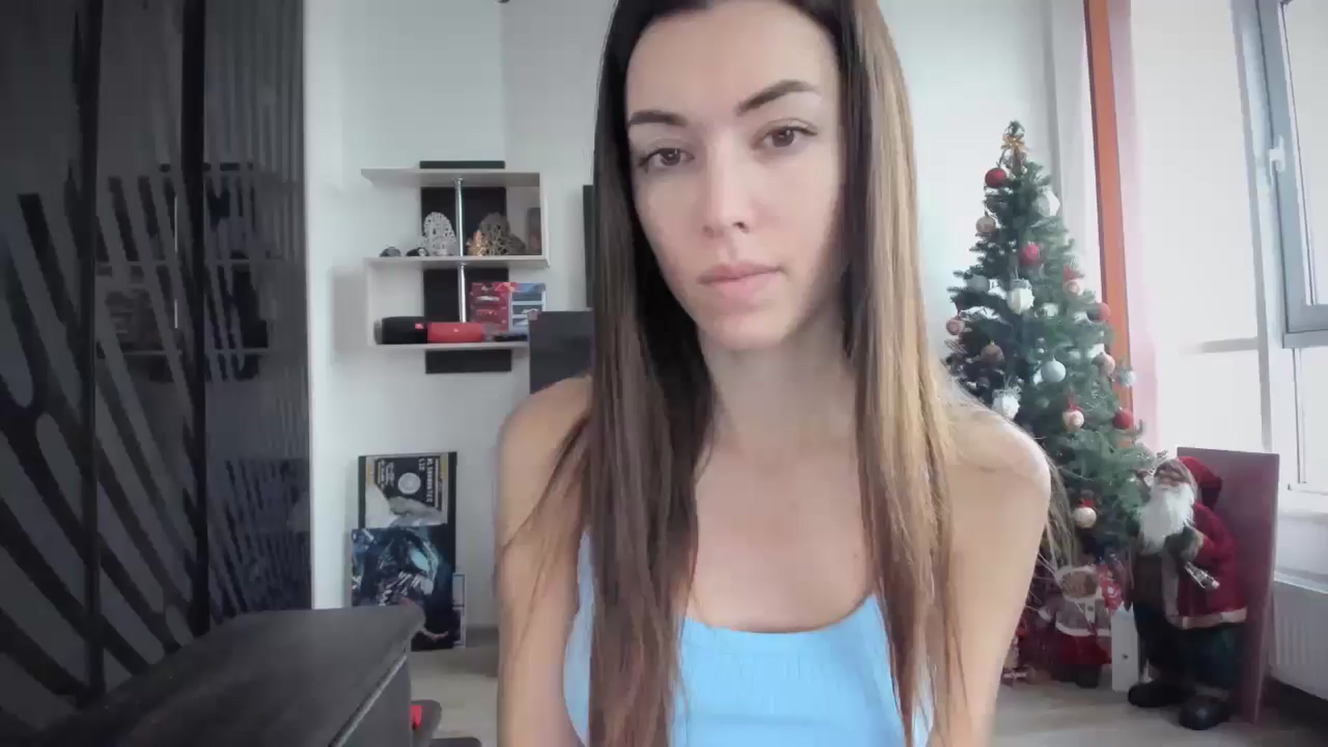 Gallery image thumbnail from laurensaenz's myfreecams stream on, 12/23/2024, 08:26 image 1 of 20