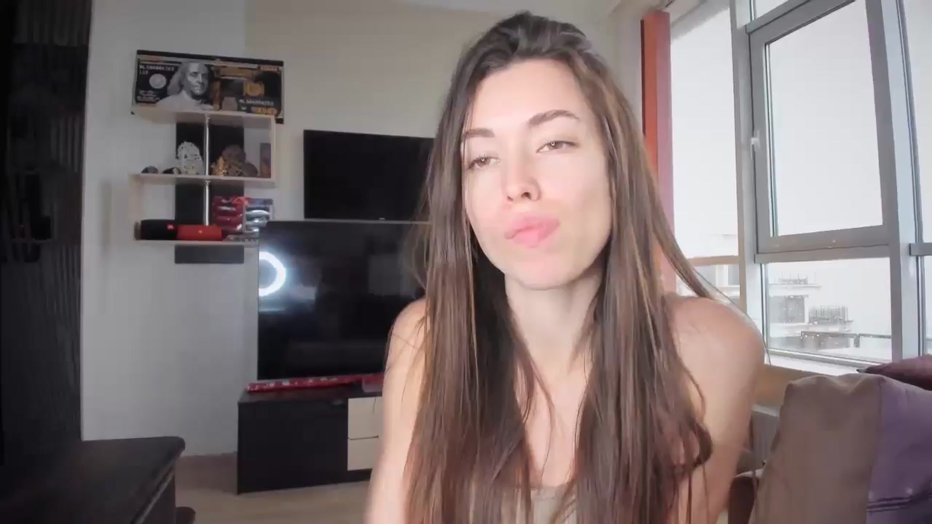 Gallery image thumbnail from laurensaenz's myfreecams stream on, 12/25/2024, 12:58 image 20 of 20
