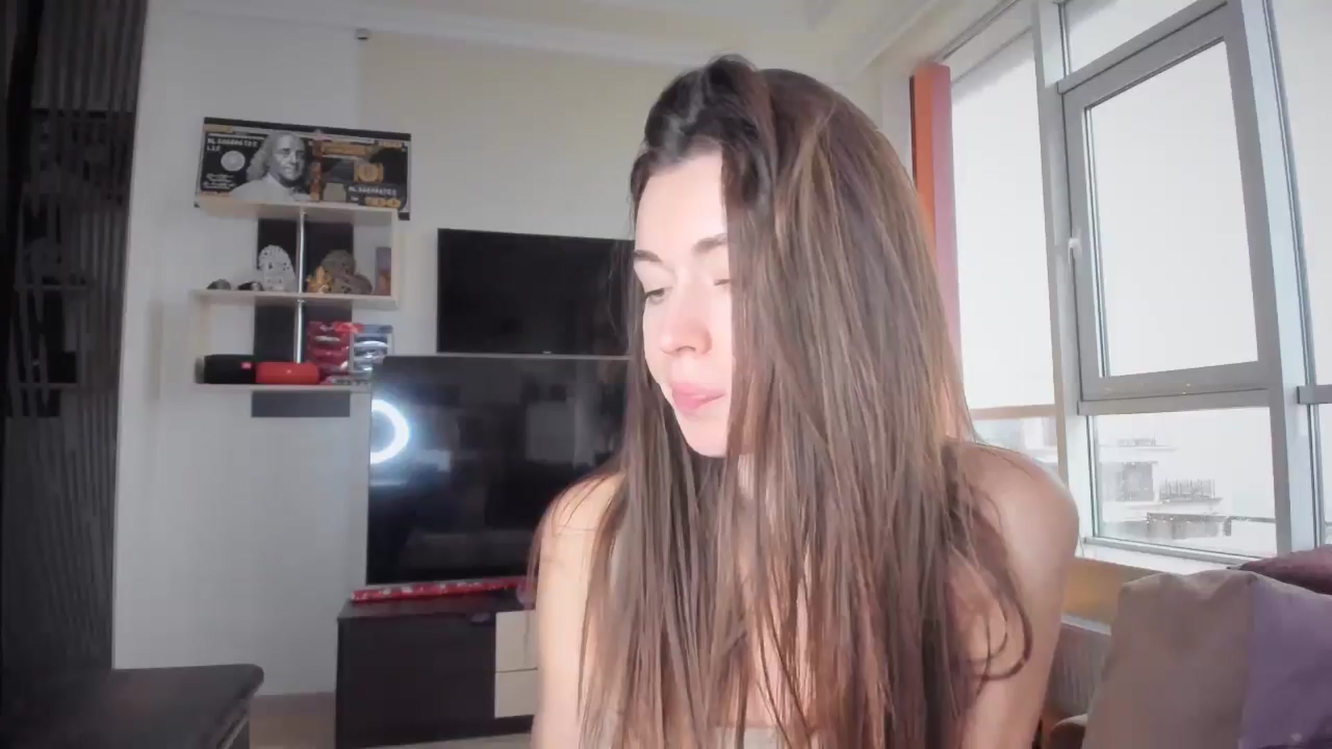 Gallery image thumbnail from laurensaenz's myfreecams stream on, 12/25/2024, 12:58 image 6 of 20