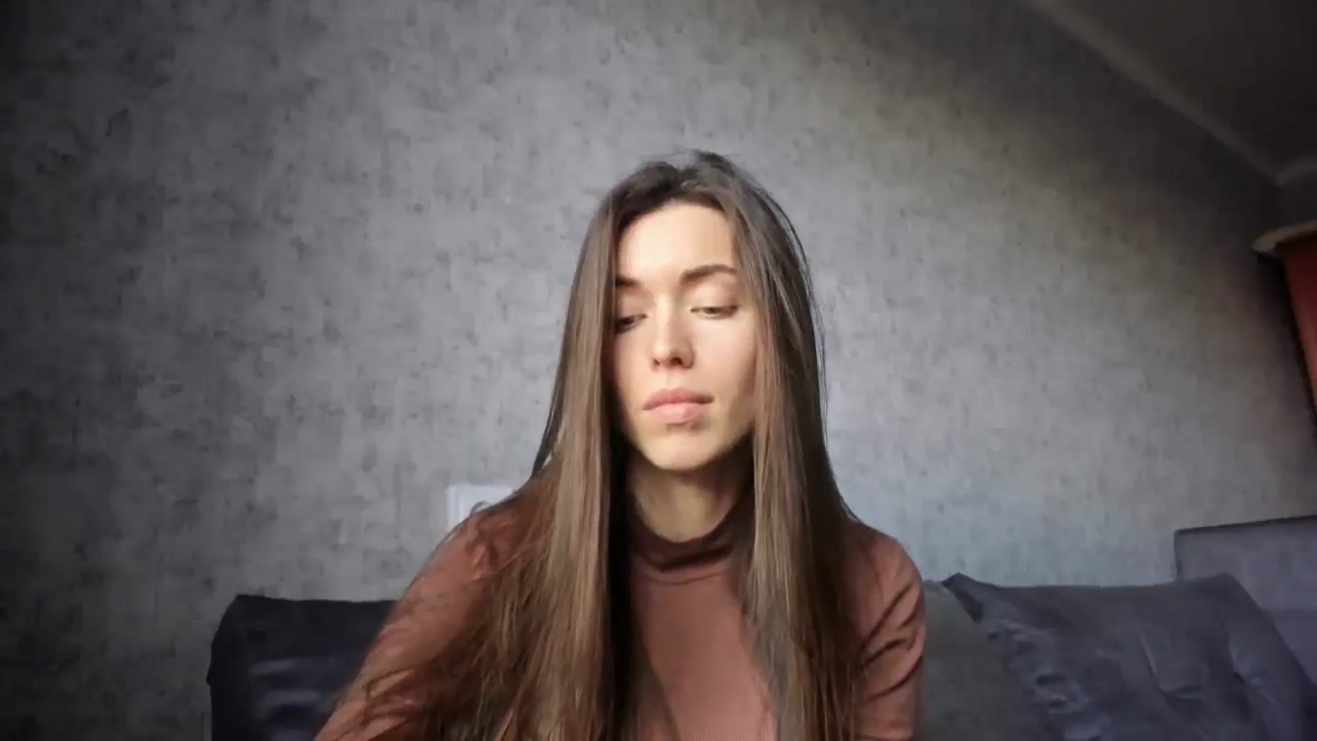 Gallery image thumbnail from laurensaenz's myfreecams stream on, 01/09/2025, 12:46 image 17 of 20