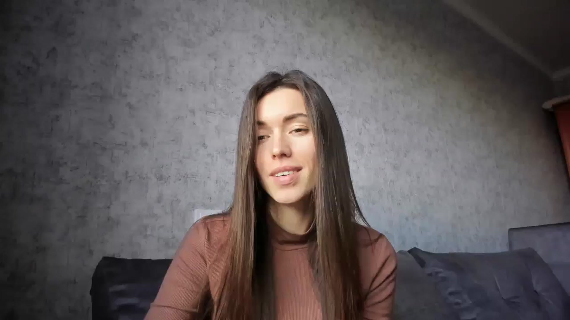Gallery image thumbnail from laurensaenz's myfreecams stream on, 01/09/2025, 12:46 image 19 of 20