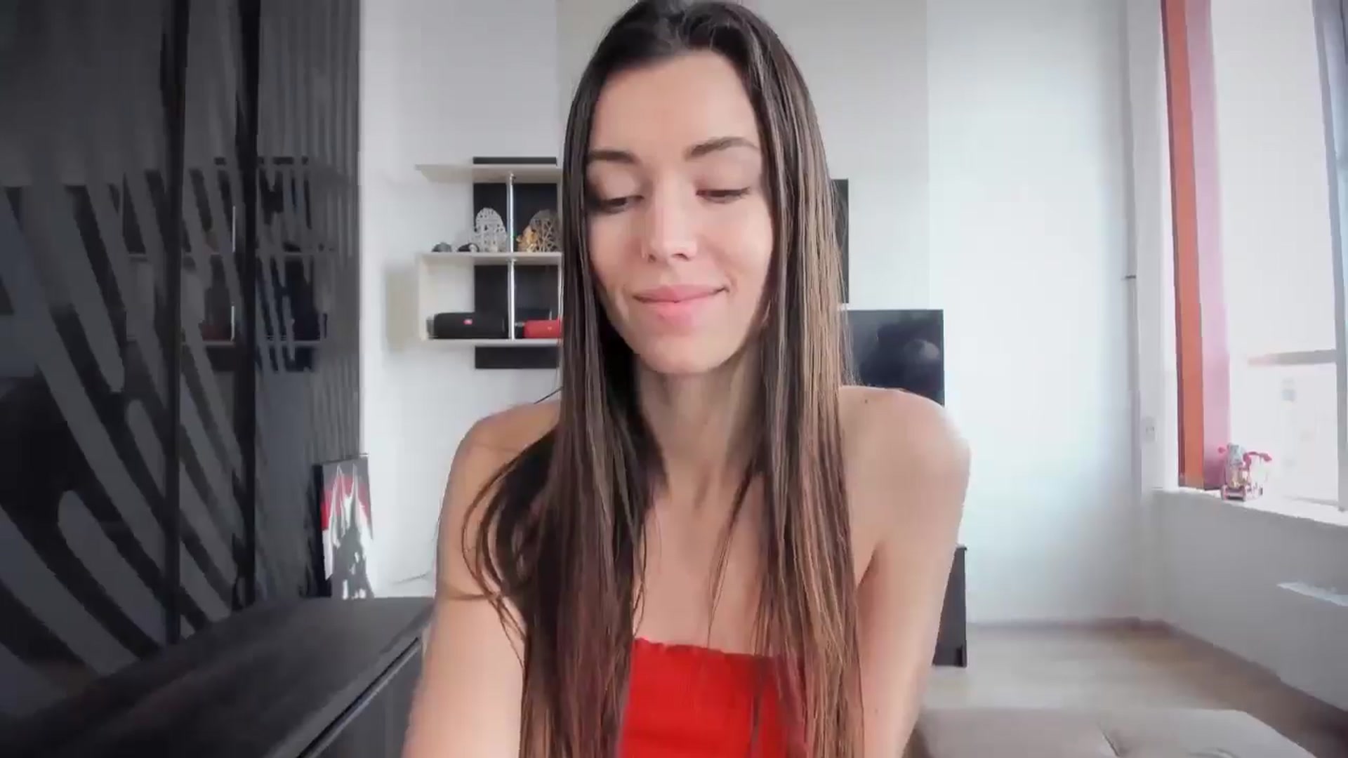 Gallery image thumbnail from laurensaenz's myfreecams stream on, 01/19/2025, 08:30 image 11 of 20