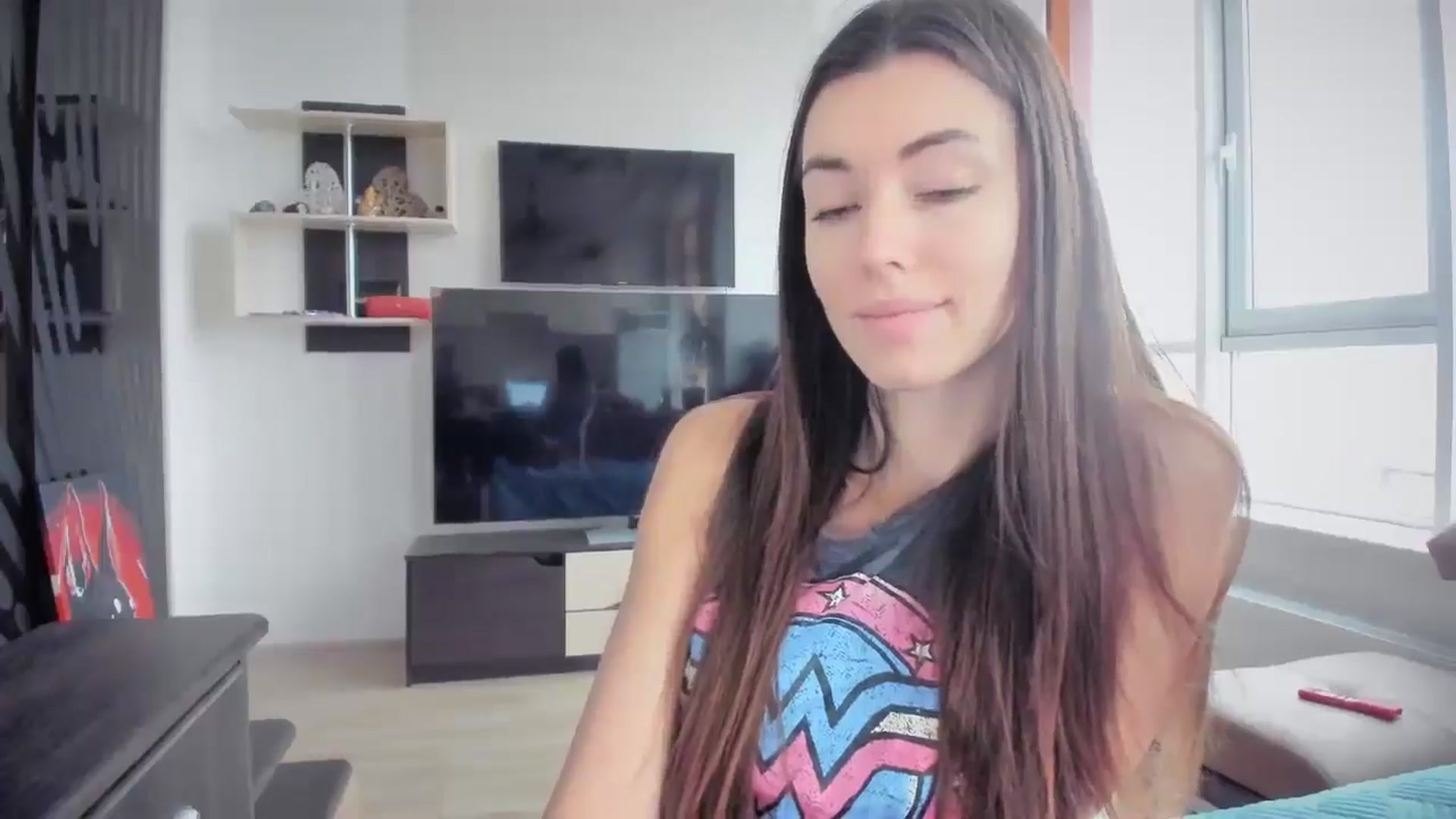 Gallery image thumbnail from laurensaenz's myfreecams stream on, 01/21/2025, 09:44 image 9 of 20