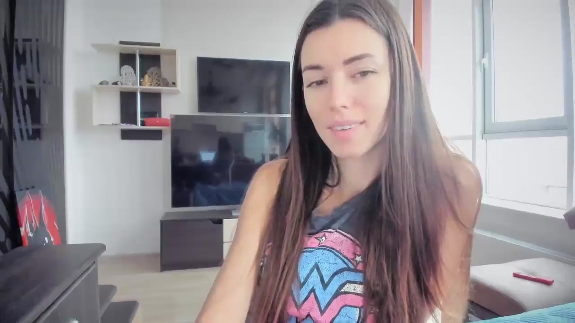 Gallery image thumbnail from laurensaenz's myfreecams stream on, 01/21/2025, 09:44 image 8 of 20