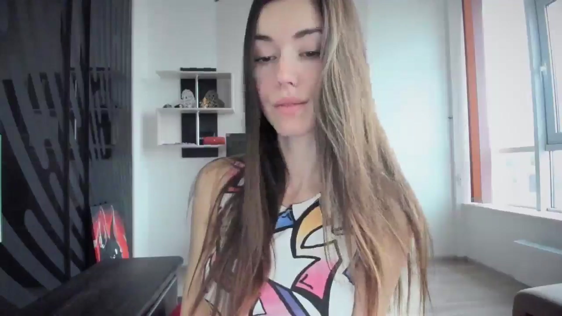 Gallery image thumbnail from laurensaenz's myfreecams stream on, 01/22/2025, 06:52 image 4 of 20