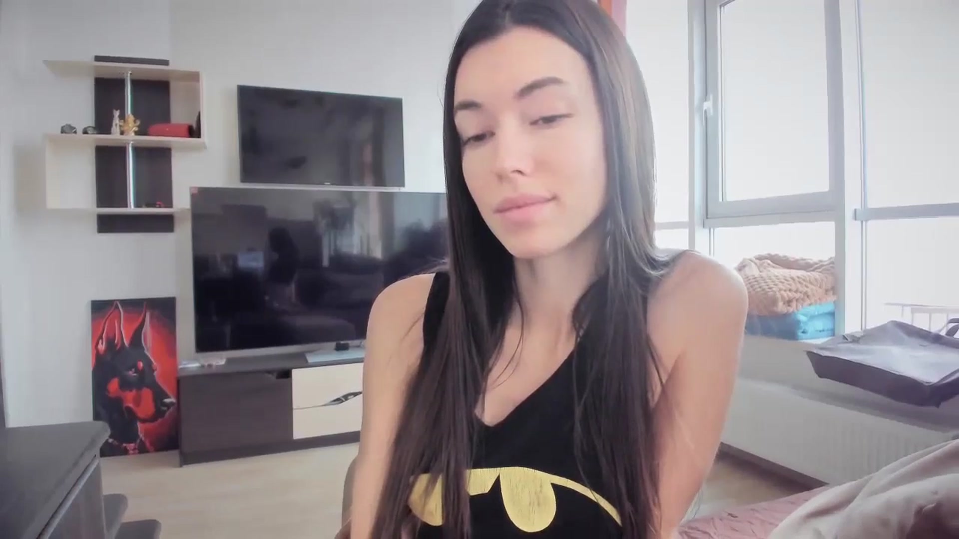 Gallery image thumbnail from laurensaenz's myfreecams stream on, 01/28/2025, 09:01 image 9 of 20