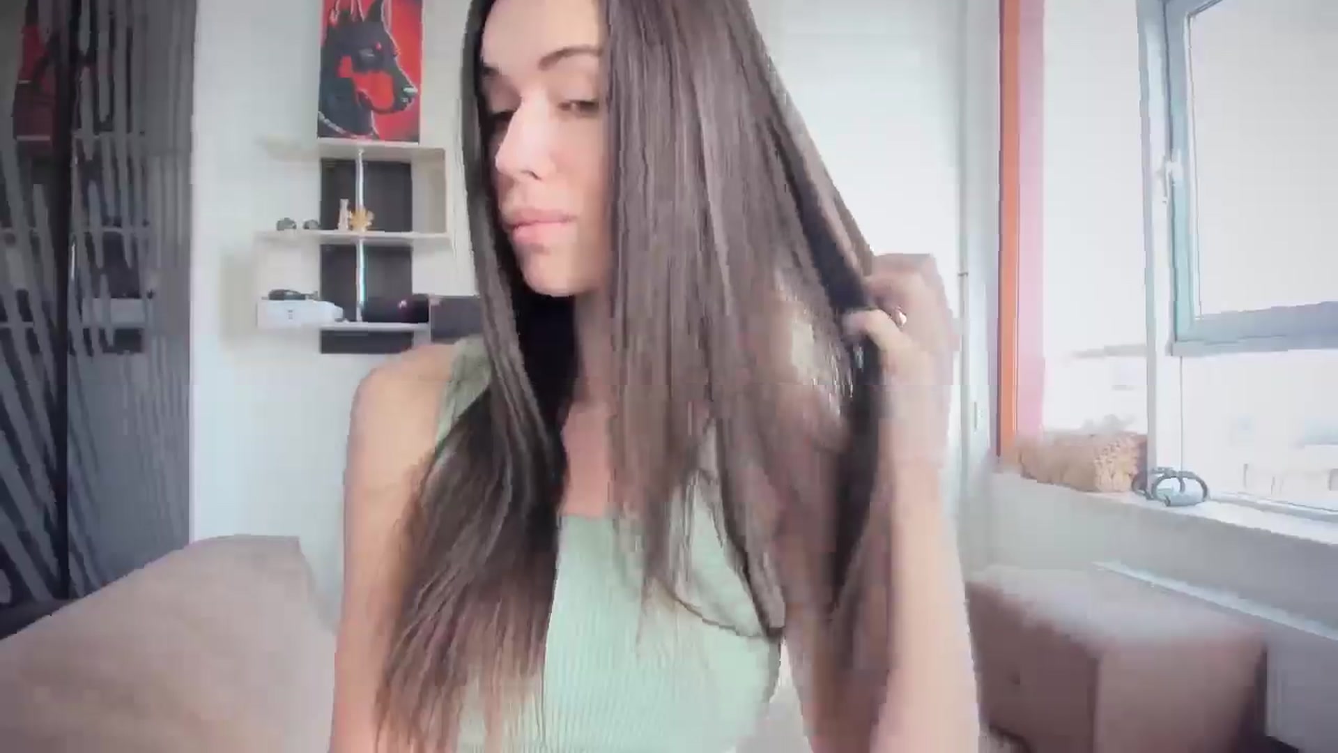 Gallery image thumbnail from laurensaenz's myfreecams stream on, 02/09/2025, 08:38 image 17 of 20