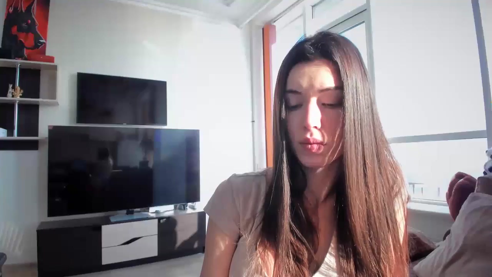 Gallery image thumbnail from laurensaenz's myfreecams stream on, 02/13/2025, 07:35 image 9 of 20