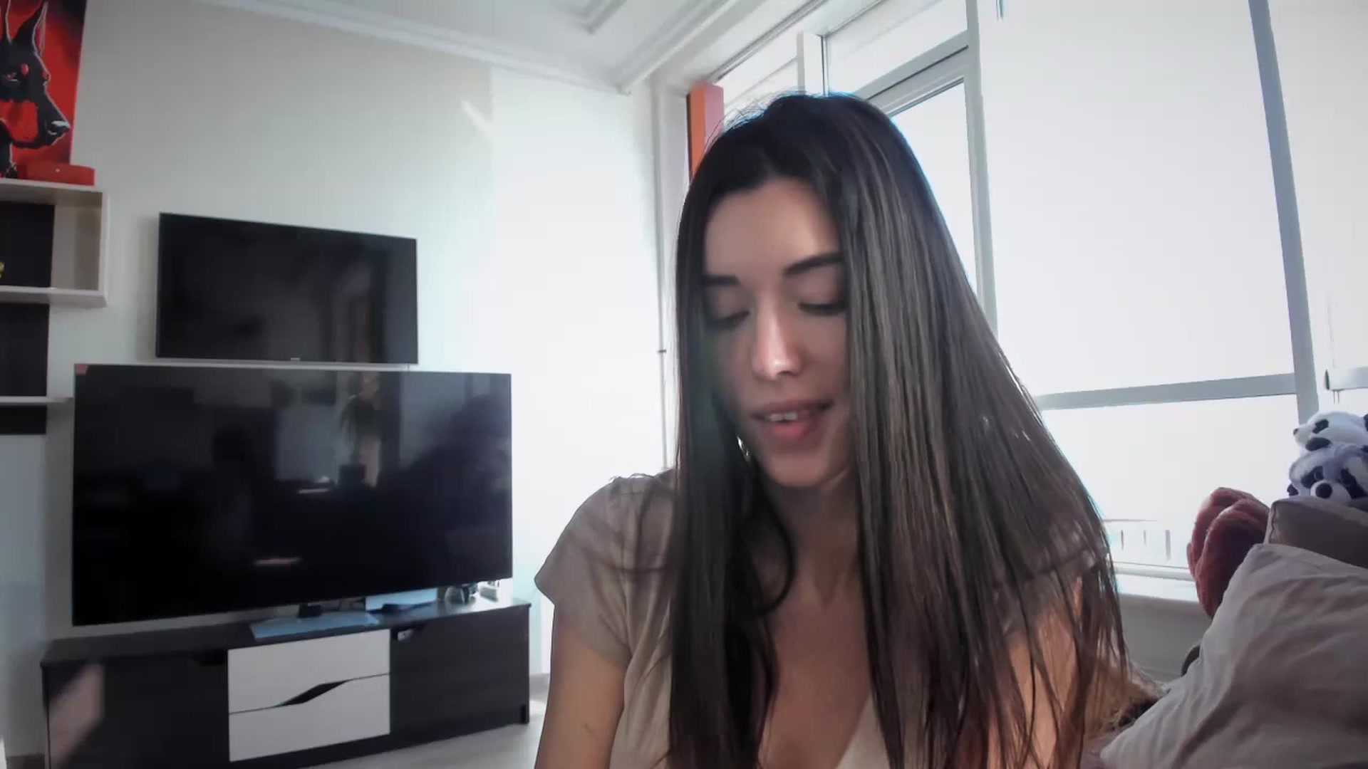 Gallery image thumbnail from laurensaenz's myfreecams stream on, 02/13/2025, 08:00 image 8 of 20