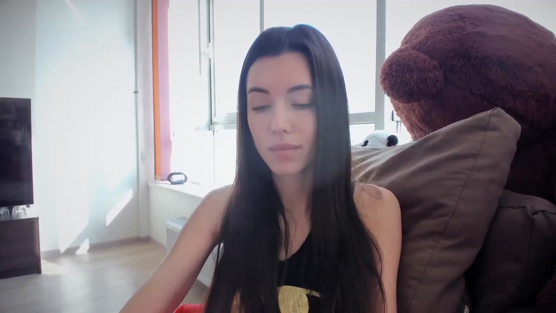 Gallery image thumbnail from laurensaenz's myfreecams stream on, 02/18/2025, 08:41 image 11 of 20