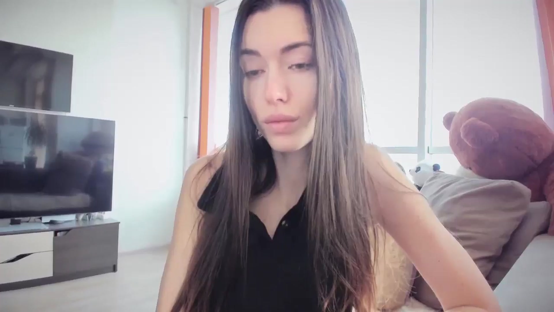 Gallery image thumbnail from laurensaenz's myfreecams stream on, 02/21/2025, 08:52 image 16 of 20