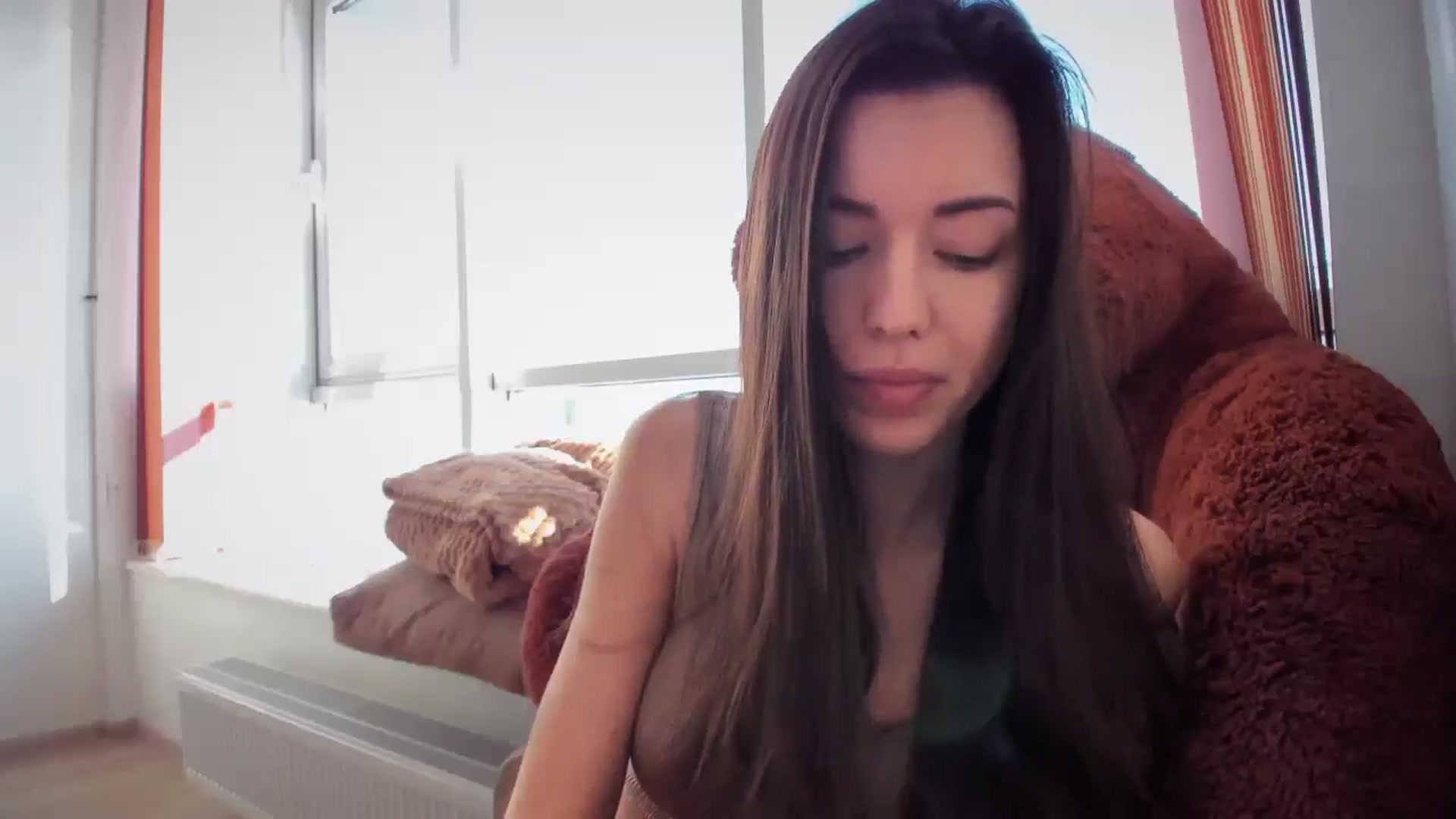 Gallery image thumbnail from laurensaenz's myfreecams stream on, 02/24/2025, 07:43 image 3 of 20