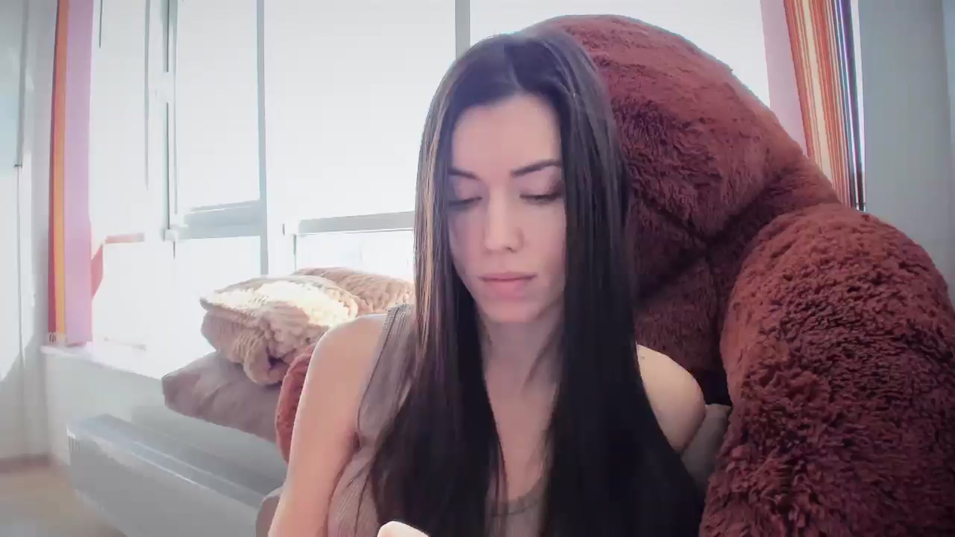 Gallery image thumbnail from laurensaenz's myfreecams stream on, 02/24/2025, 08:31 image 9 of 20