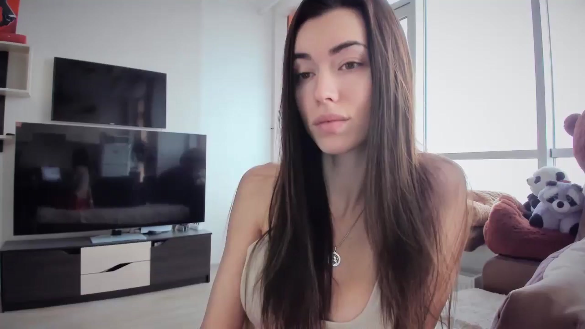 Gallery image thumbnail from laurensaenz's myfreecams stream on, 03/01/2025, 07:41 image 15 of 20