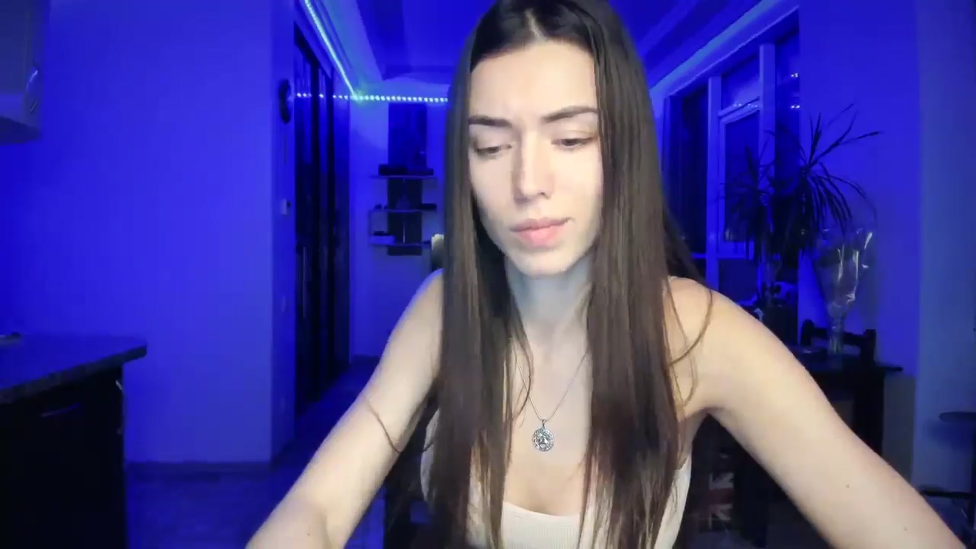 Gallery image thumbnail from laurensaenz's myfreecams stream on, 03/01/2025, 20:44 image 12 of 20