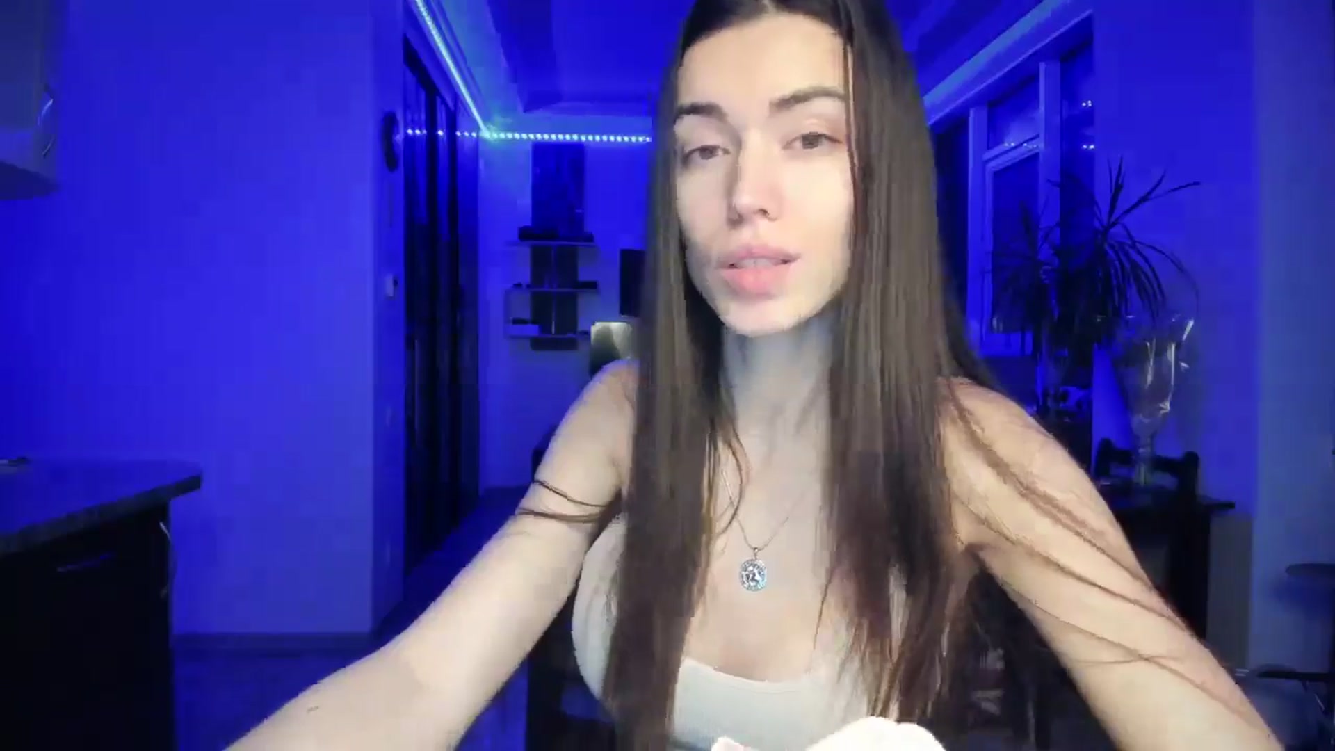 Gallery image thumbnail from laurensaenz's myfreecams stream on, 03/01/2025, 20:44 image 5 of 20