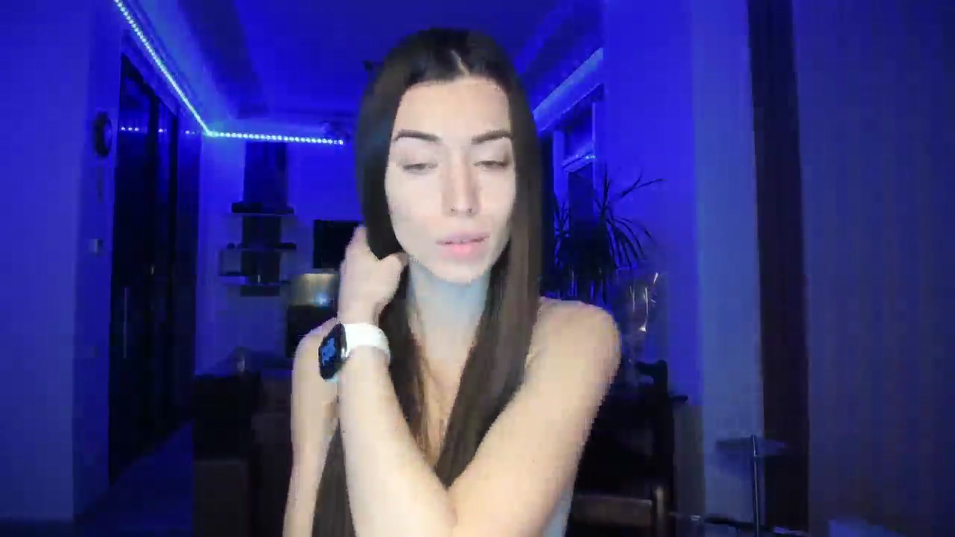 Gallery image thumbnail from laurensaenz's myfreecams stream on, 03/01/2025, 21:18 image 3 of 20