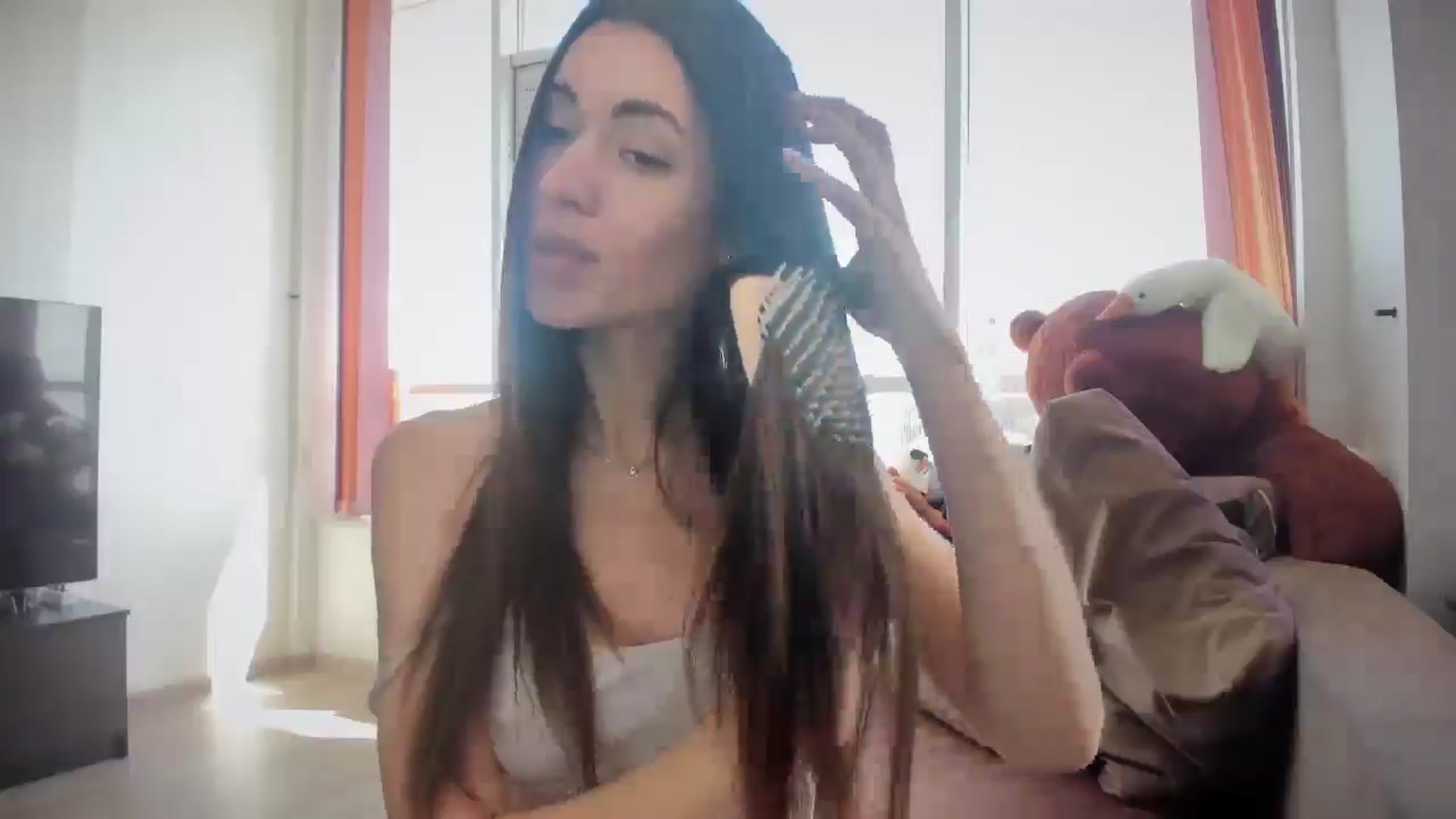 Gallery image thumbnail from laurensaenz's myfreecams stream on, 04/09/2025, 08:26 image 17 of 20