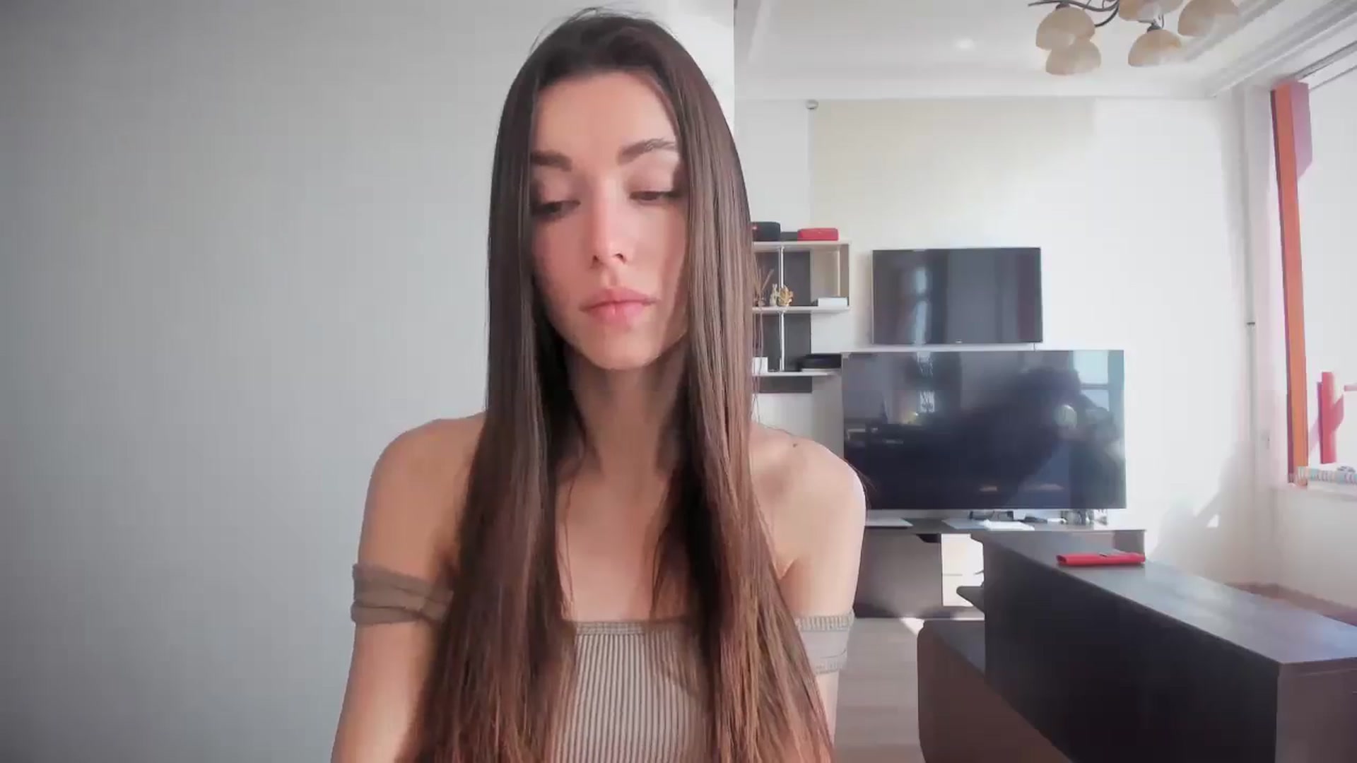 Gallery image thumbnail from laurensaenz's myfreecams stream on, 04/12/2025, 06:58 image 17 of 20
