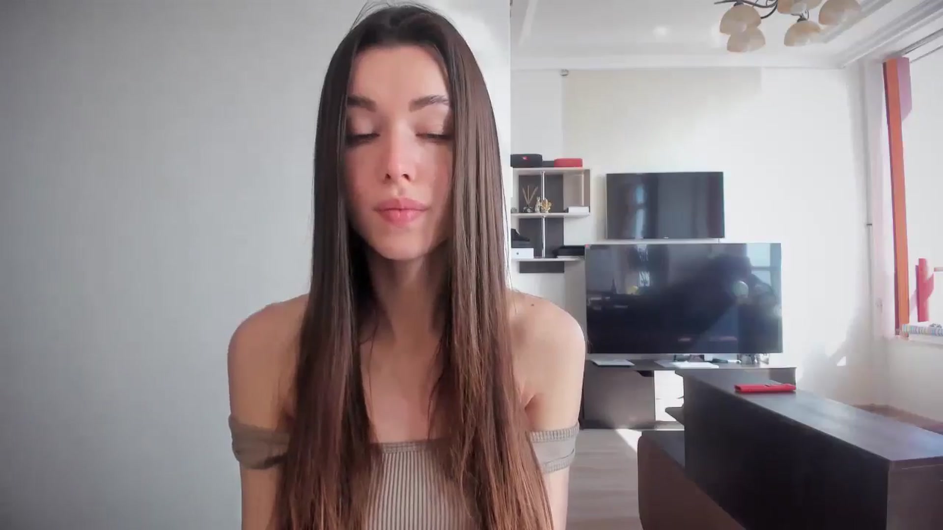 Gallery image thumbnail from laurensaenz's myfreecams stream on, 04/12/2025, 06:58 image 13 of 20