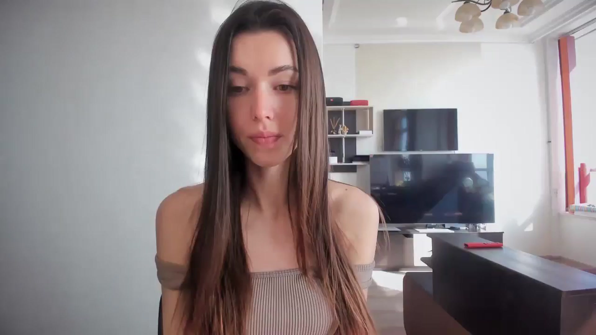 Gallery image thumbnail from laurensaenz's myfreecams stream on, 04/12/2025, 06:58 image 1 of 20