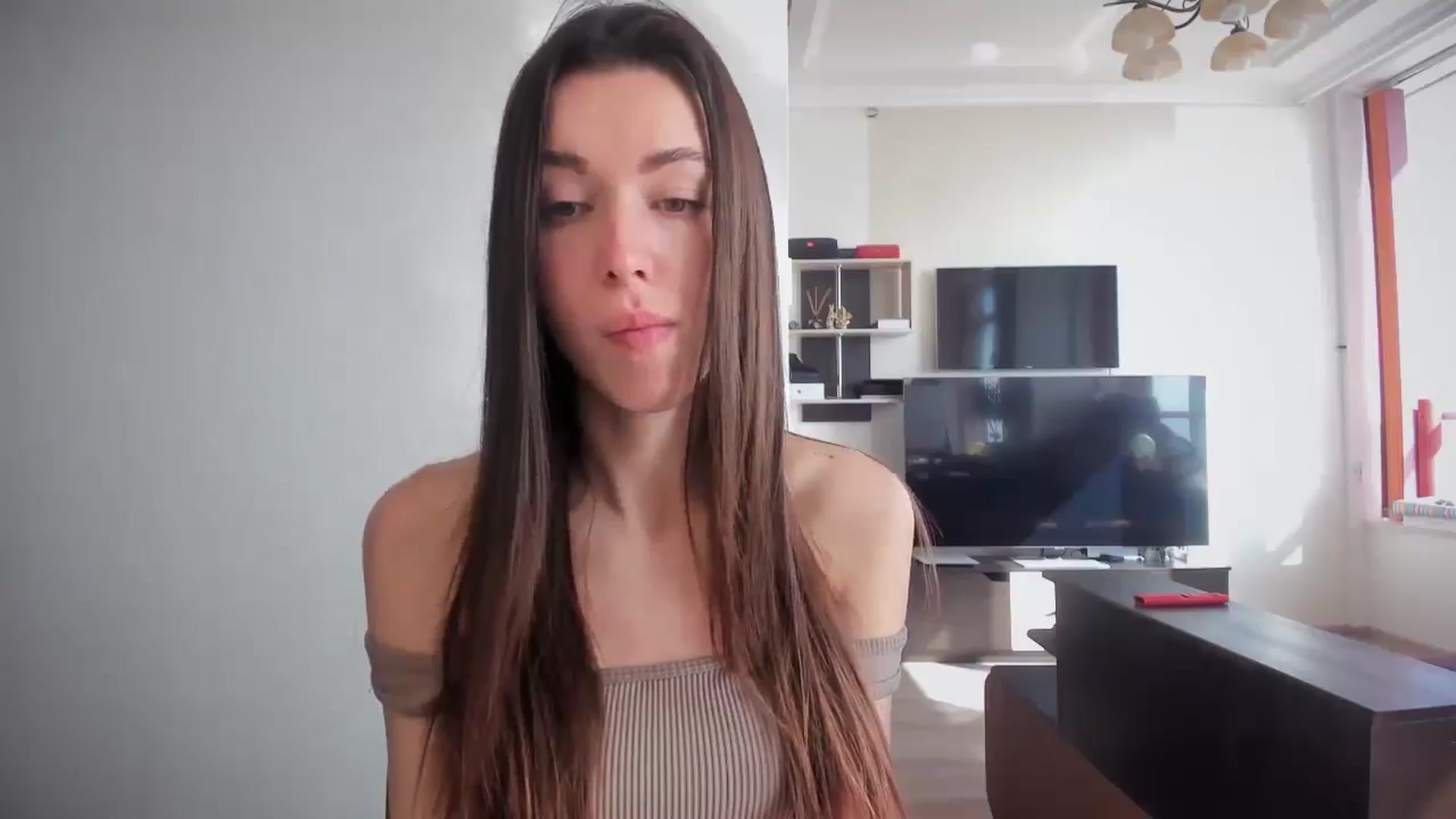 Gallery image thumbnail from laurensaenz's myfreecams stream on, 04/12/2025, 06:58 image 2 of 20