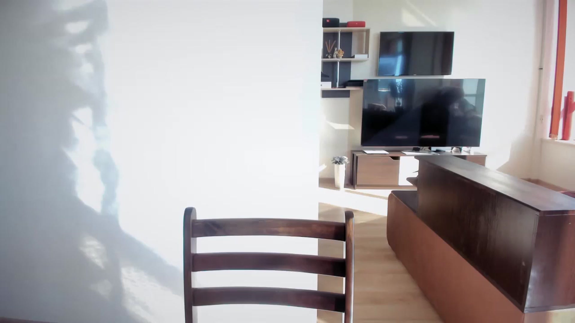 Gallery image thumbnail from laurensaenz's myfreecams stream on, 04/13/2025, 07:33 image 2 of 20